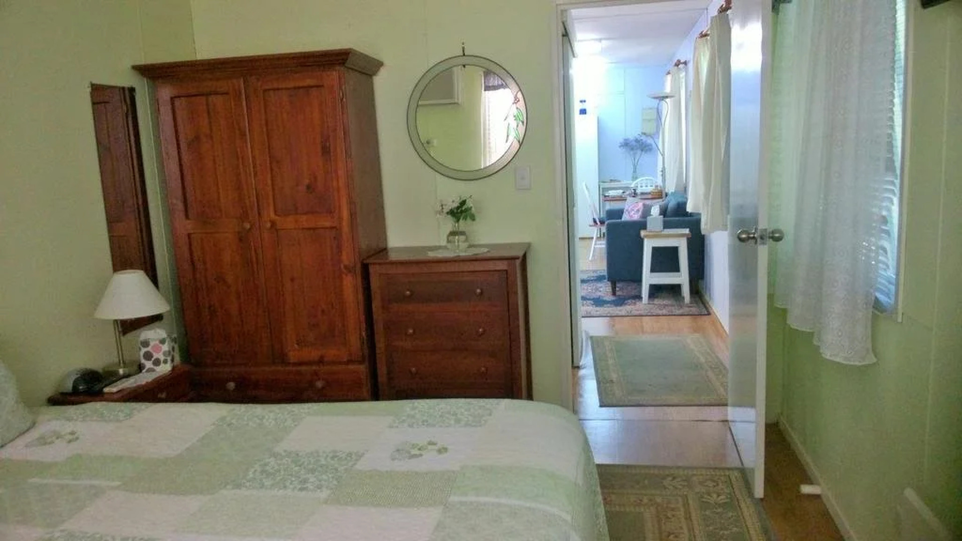 Russellee Bed and Breakfast