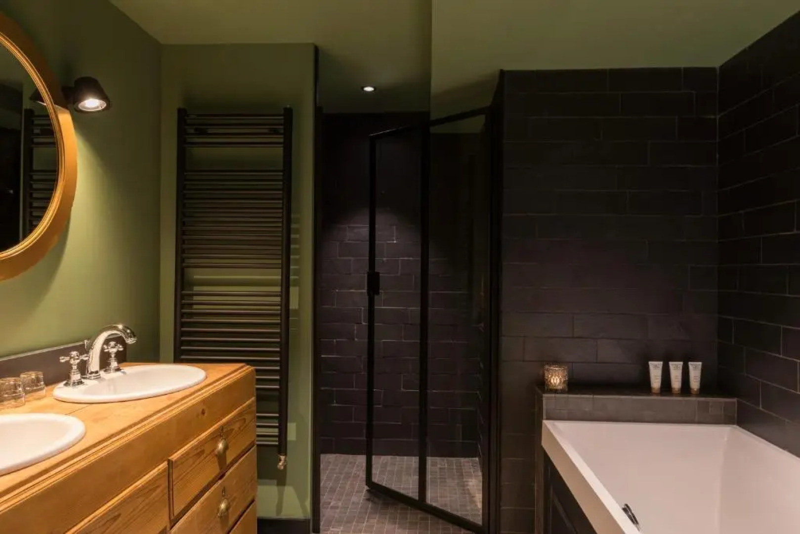 Hotel Spa Les Pins De César