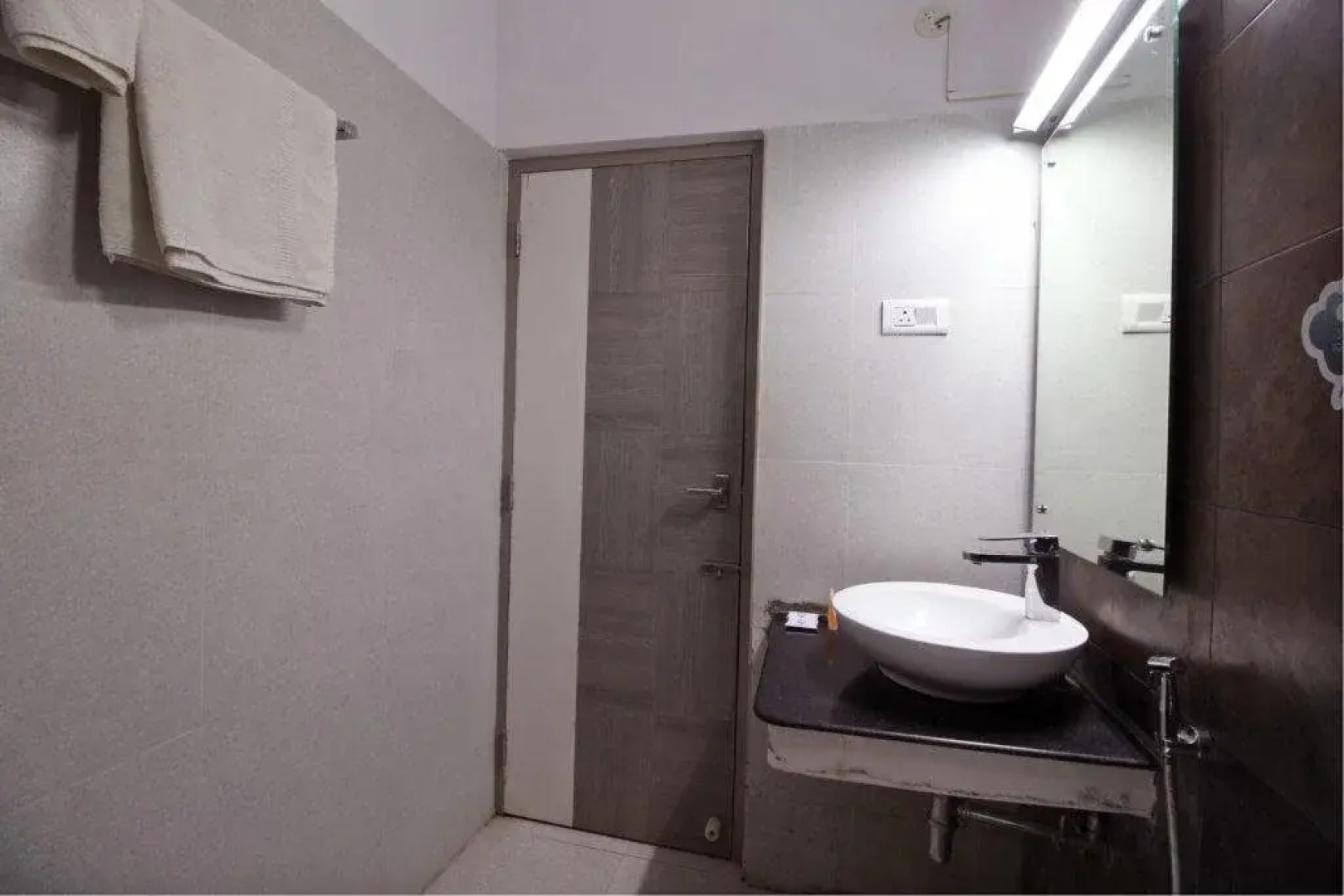 Cloud 9 Resort, Yealgiri