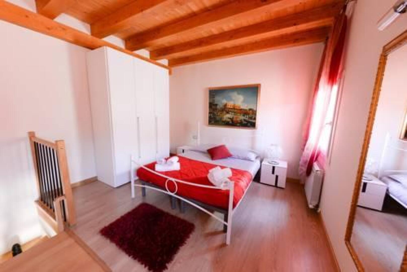 Piccola Venezia Room