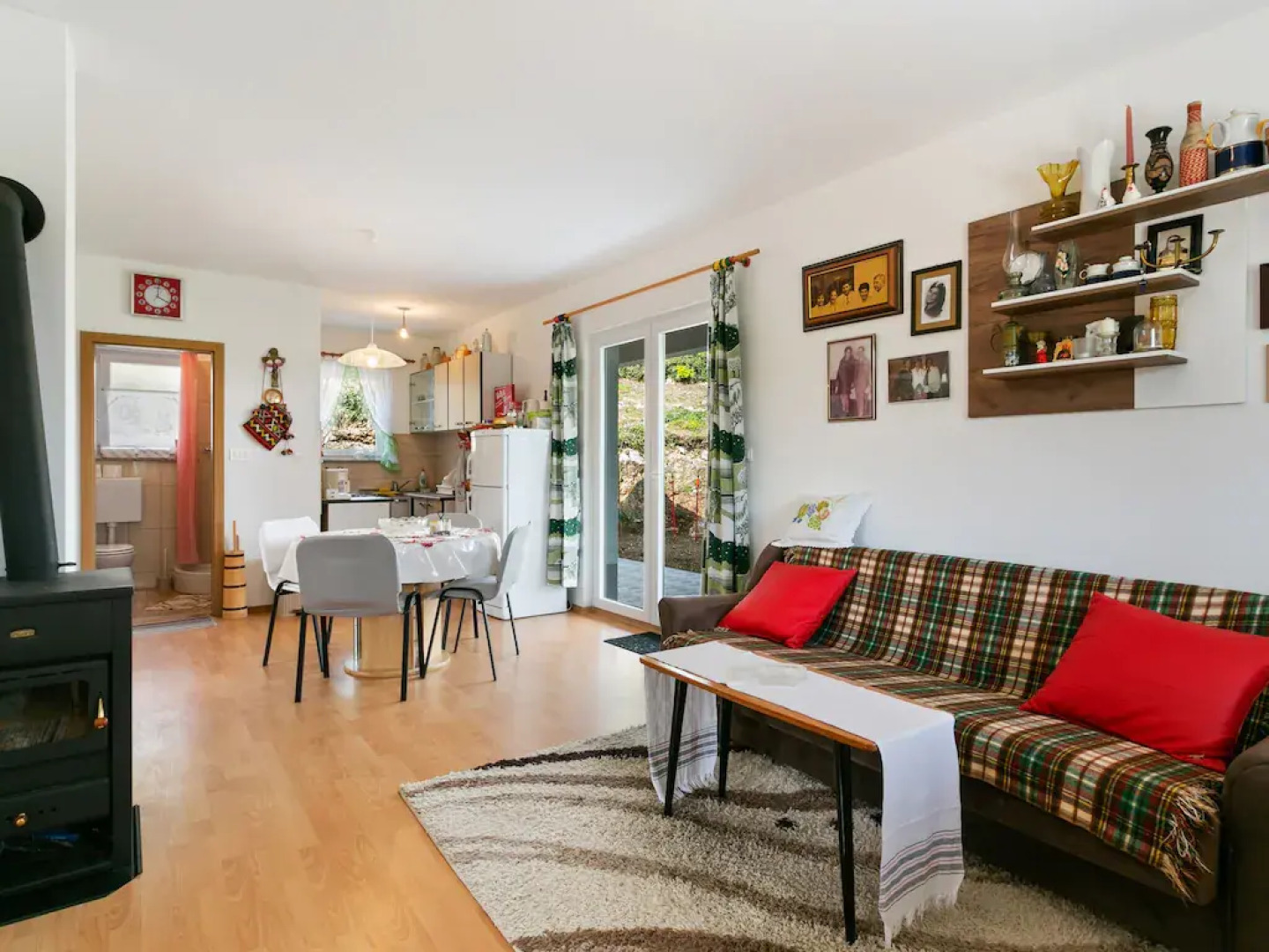 Home Near Red Lake in Ricice