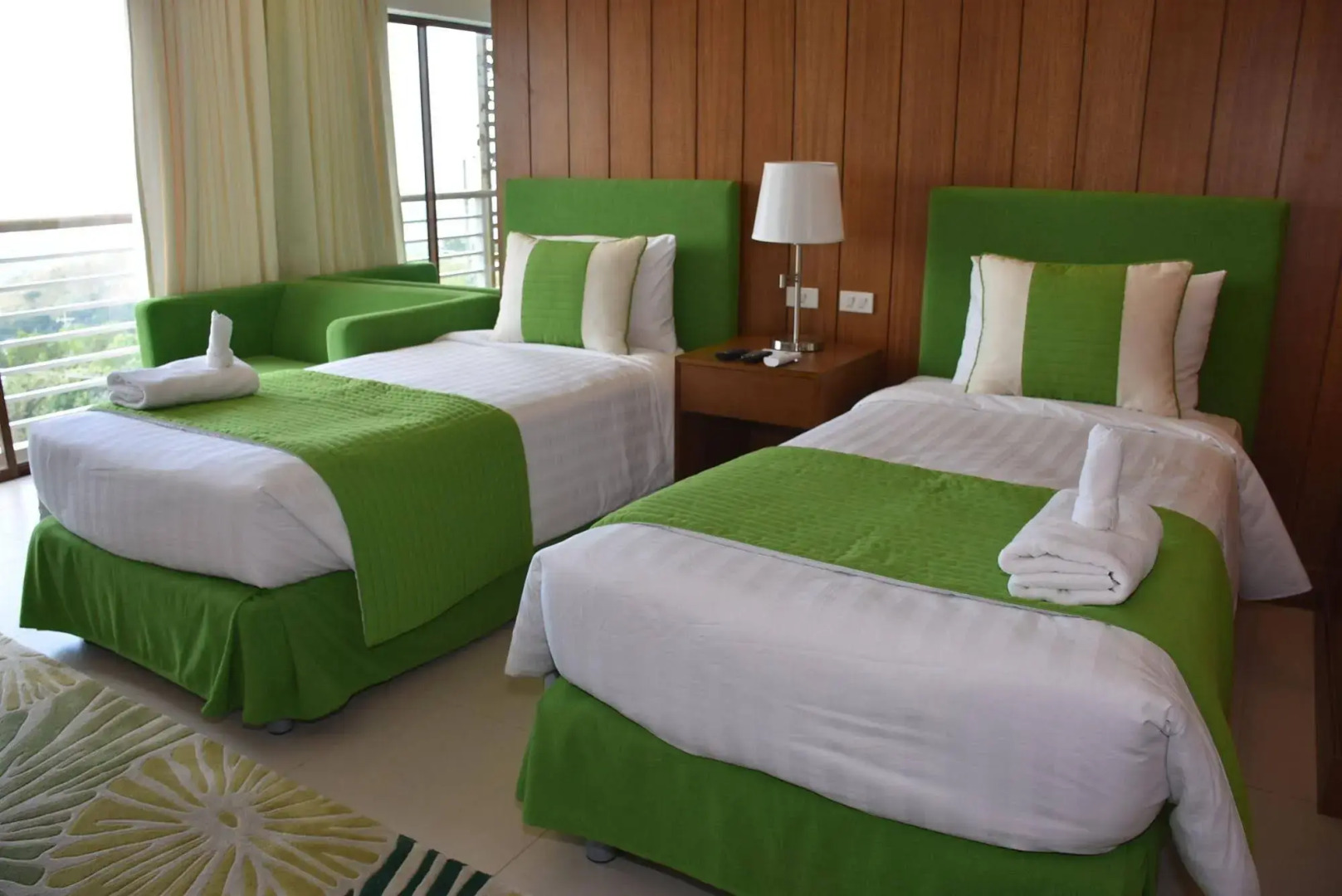 The Leaf at Timberland Heights