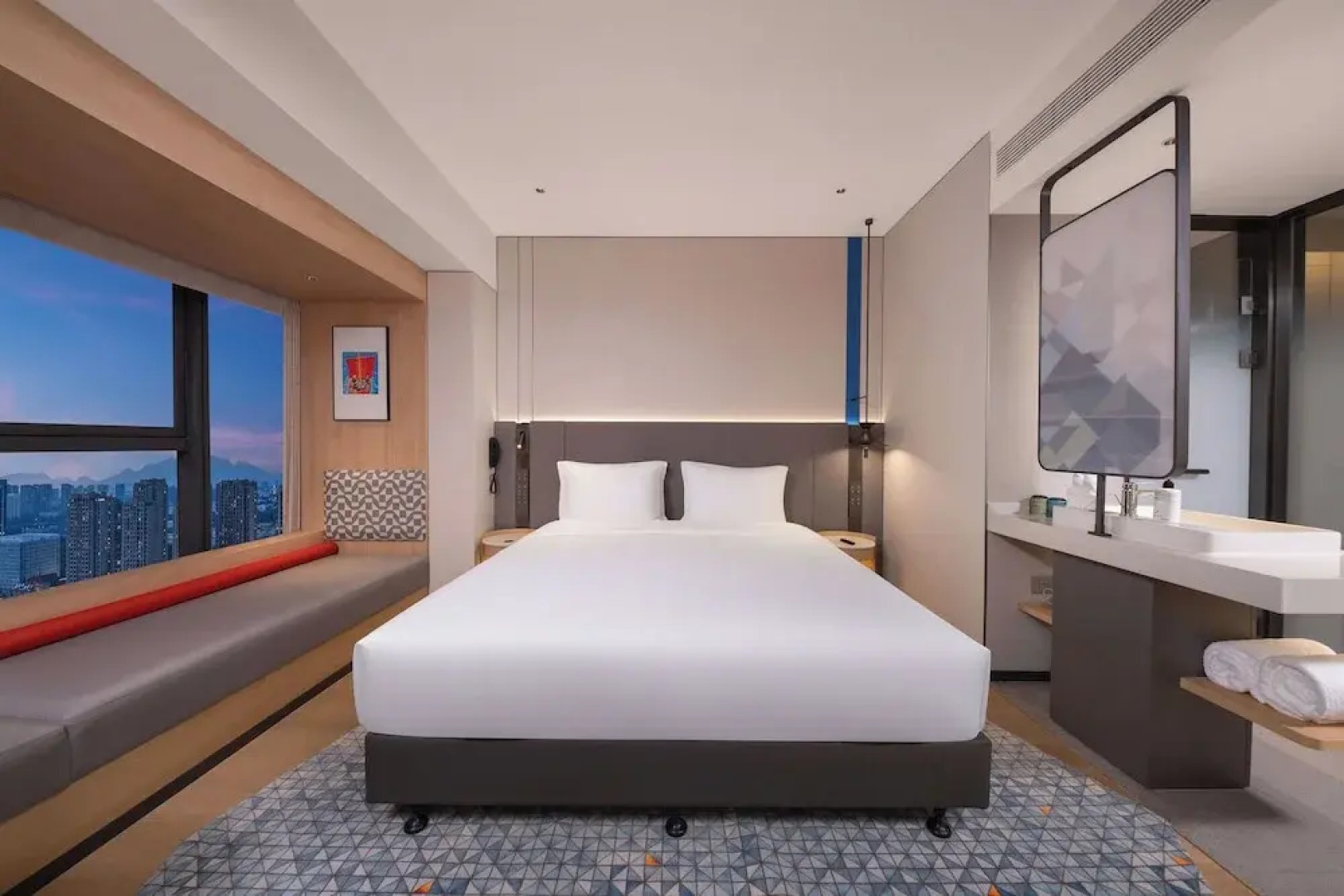 Holiday Inn Express Rizhao Oriental Colorful City by IHG