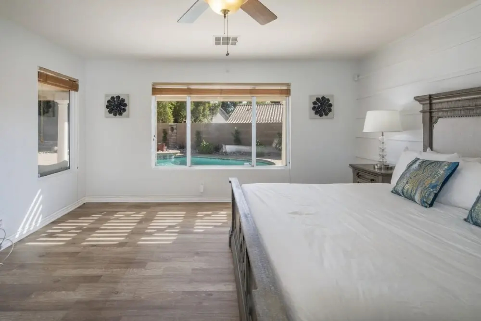 Amazing 4 Bd Las Vegas Home w/ Pool & Spa!