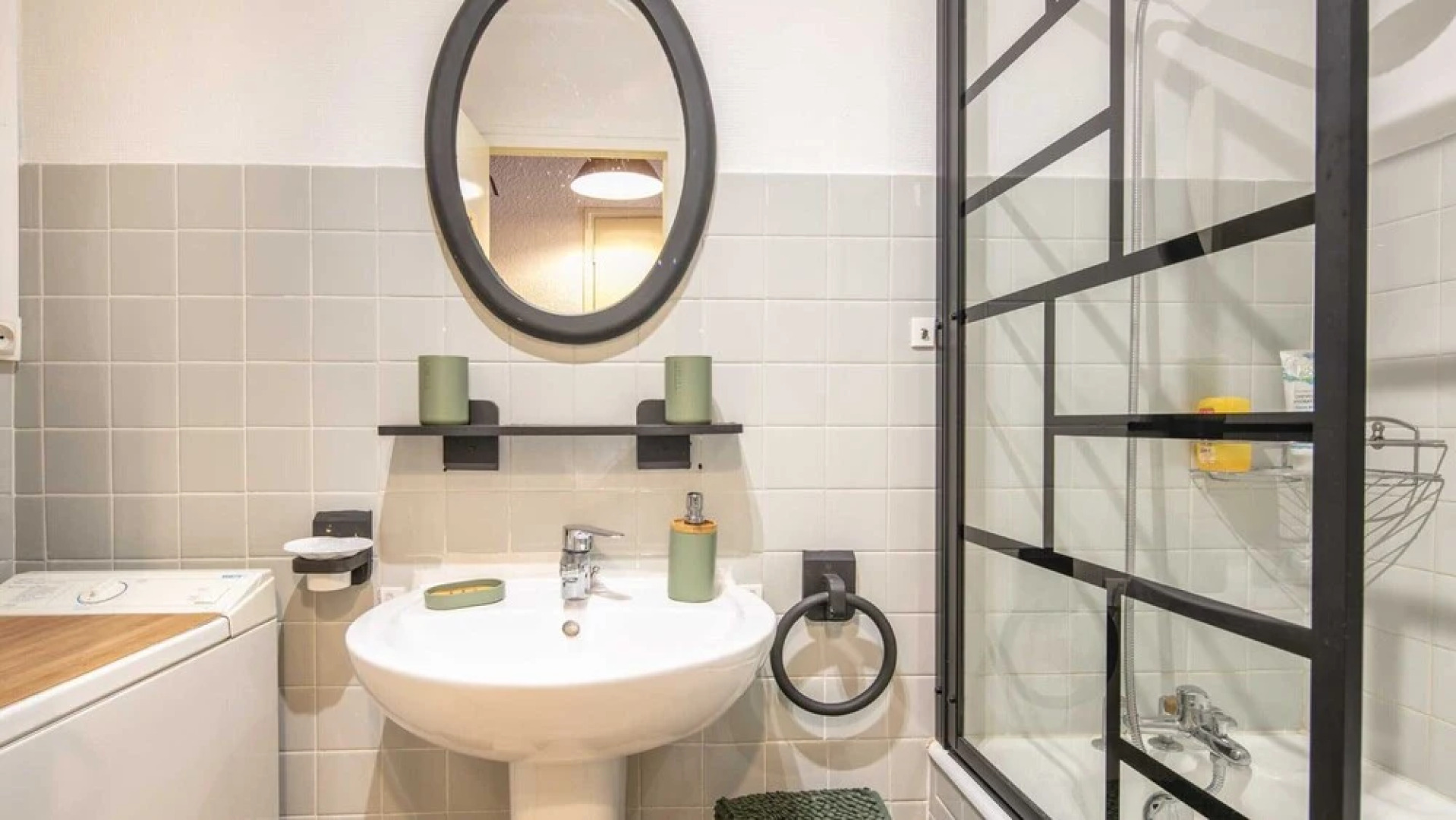 Peaceful Stay With Mountain View