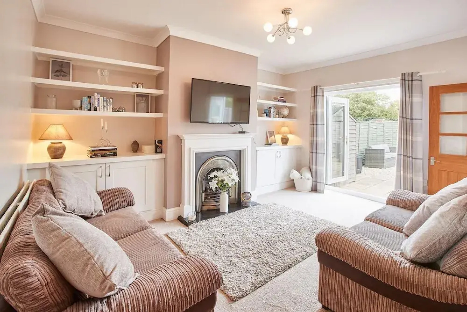 Host Stay Crawford House