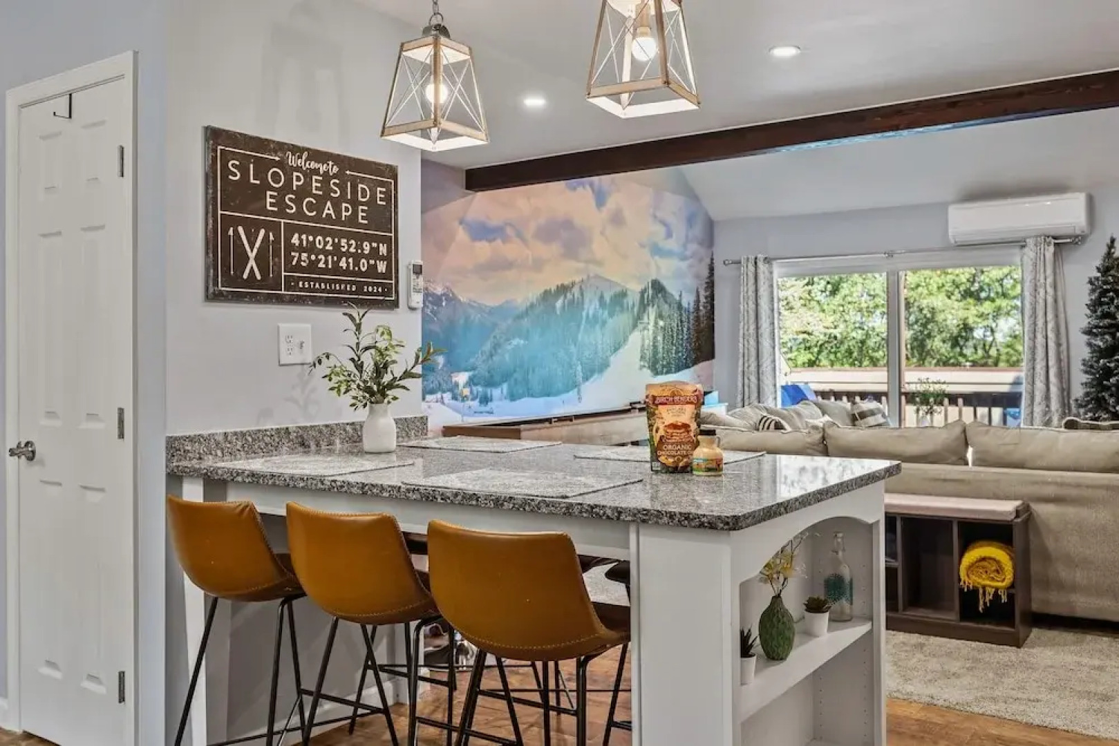 Slopeside Escape by Avantstay Walk to Ski Lifts Arcade Games Shuffleboard