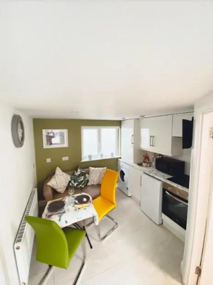 Station 36 Apartment