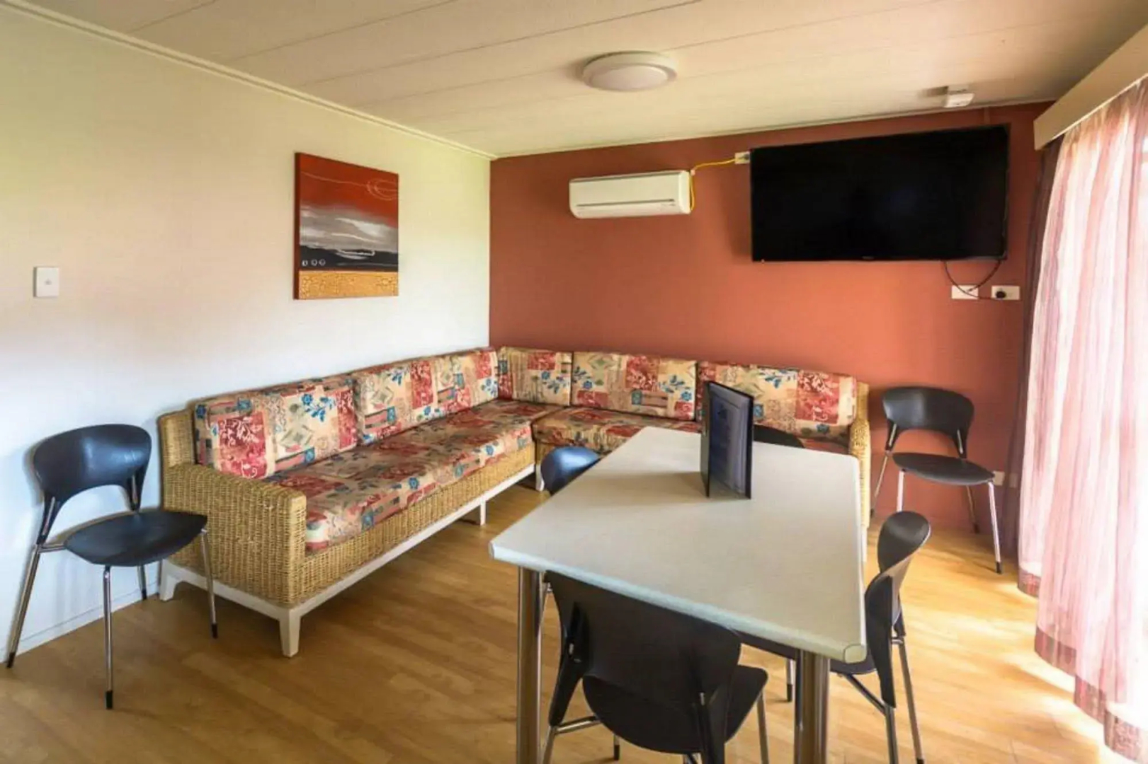 Wollongong Surf Leisure Resort