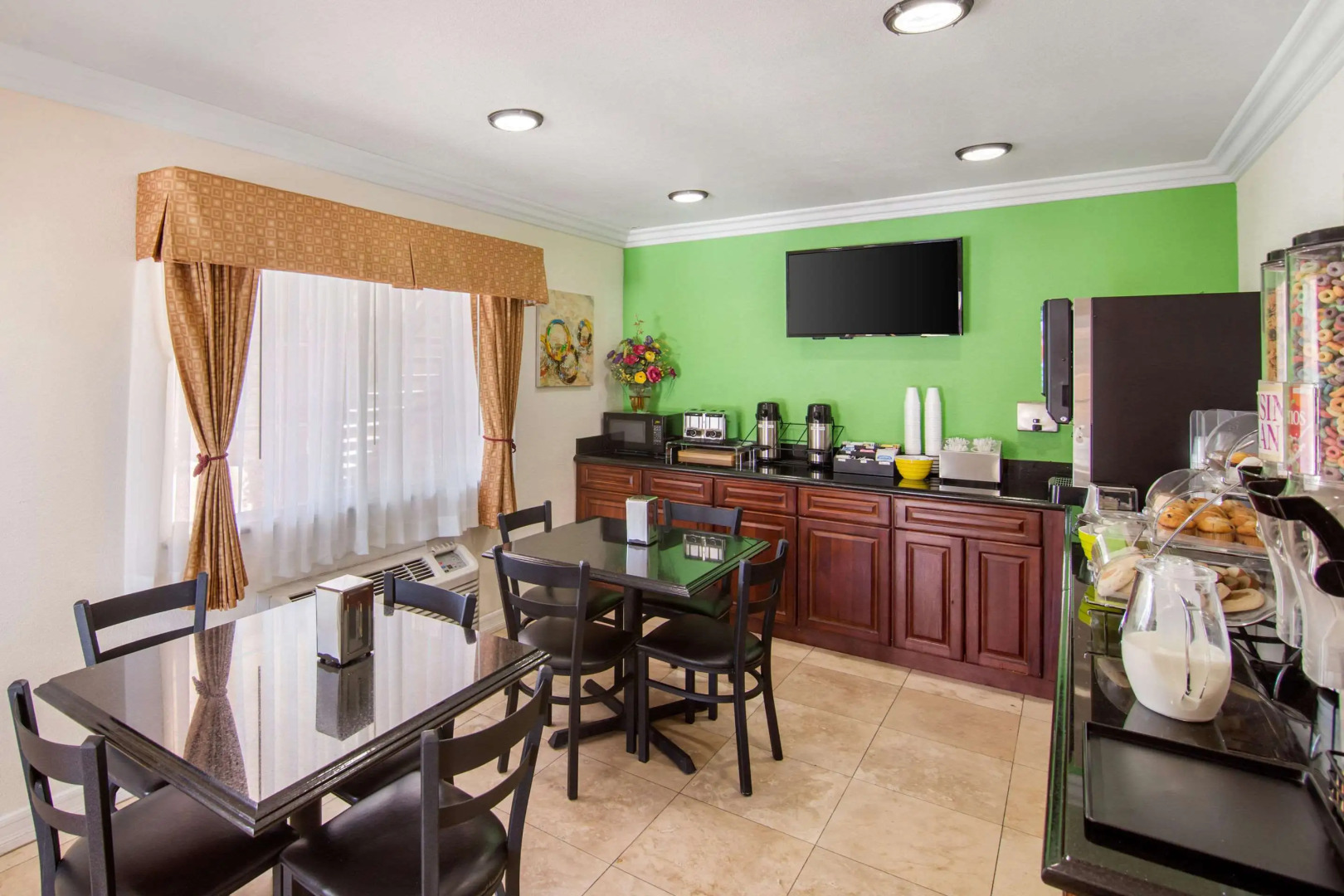 Rodeway Inn Adelanto US 395