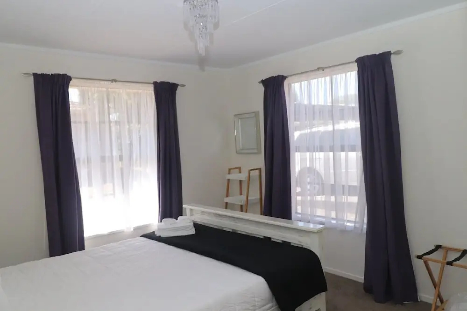 Sunny Unit on Grey Street