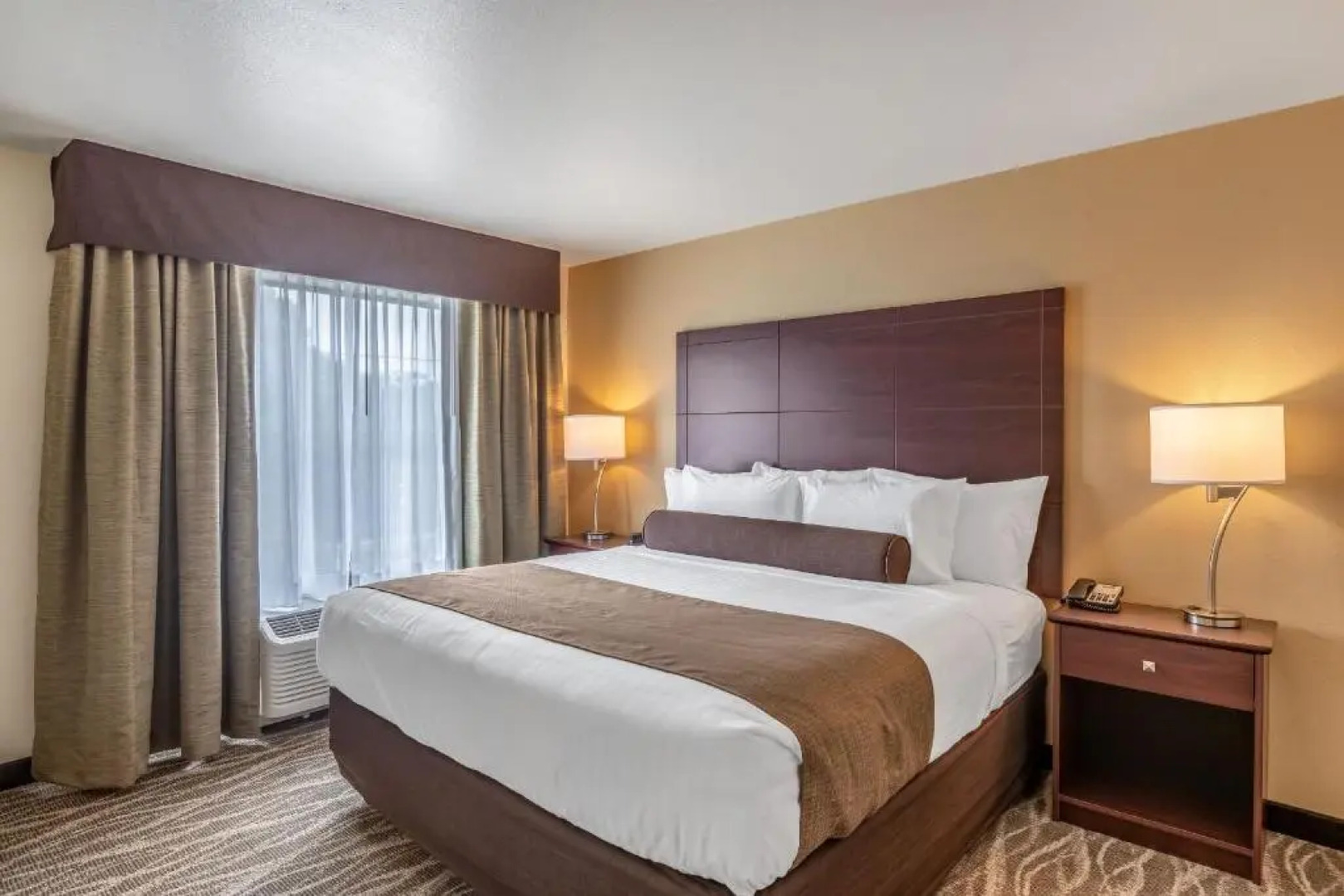 Cobblestone Inn & Suites - Fairfield Bay