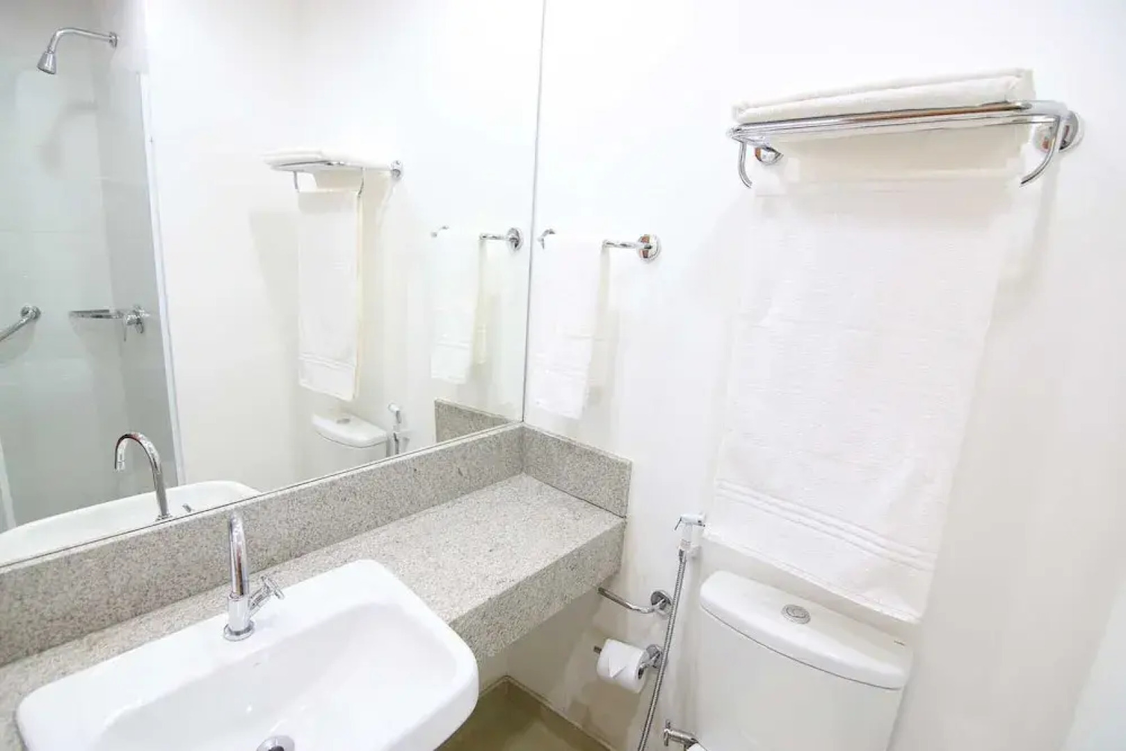 Hotel Samba Linhares