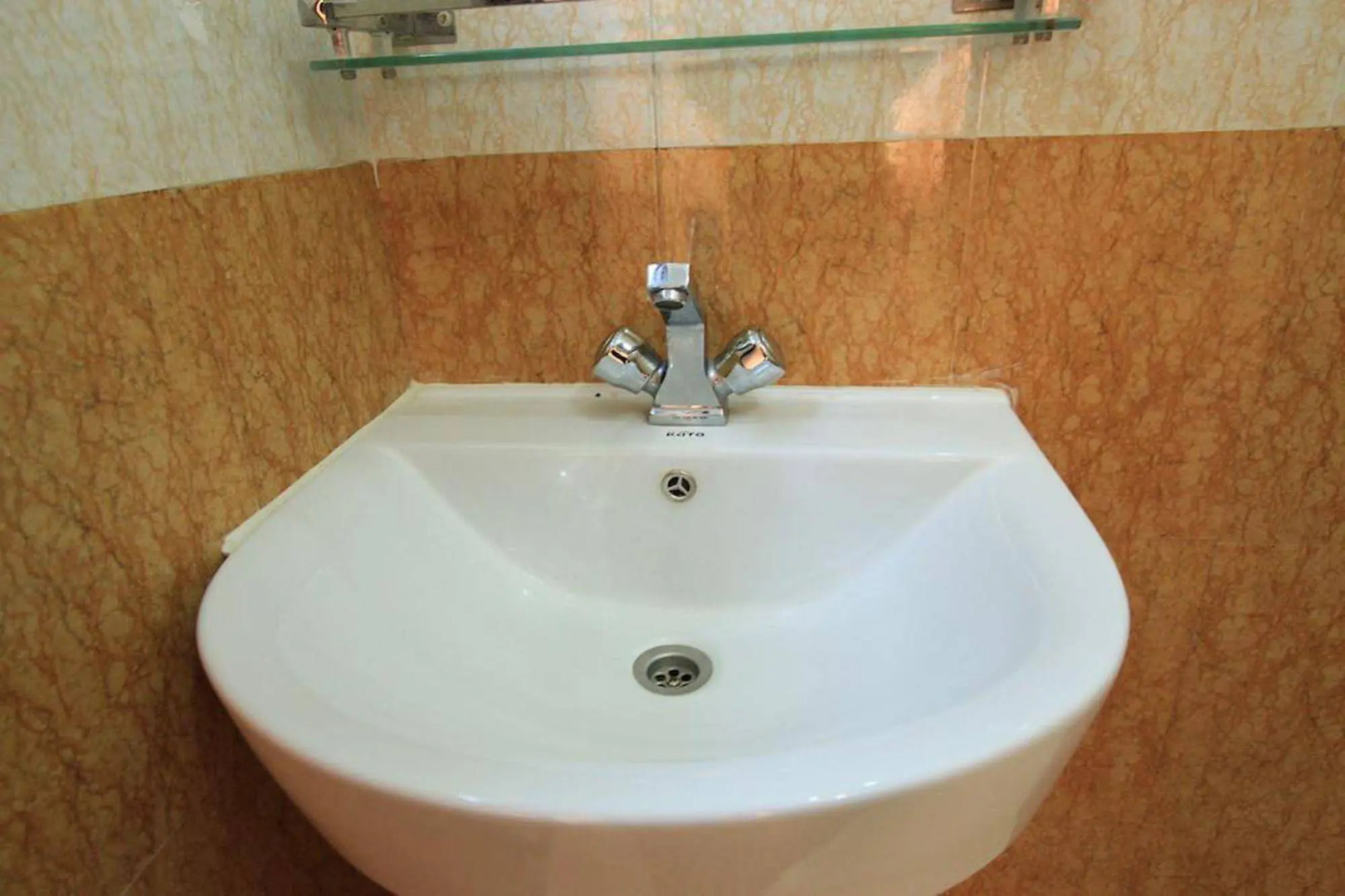 Hotel Golden Holiday