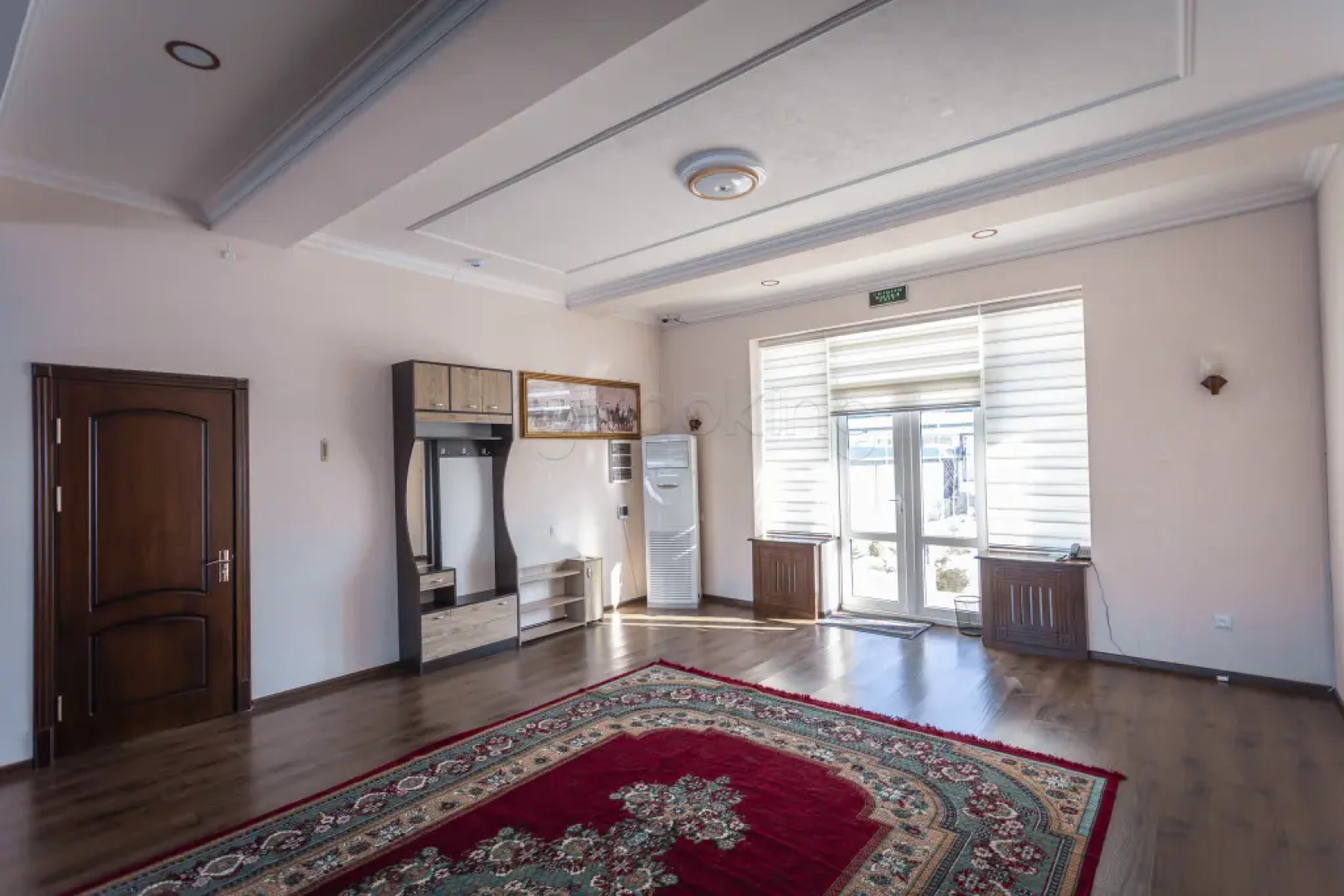 Lake House Resort hotel