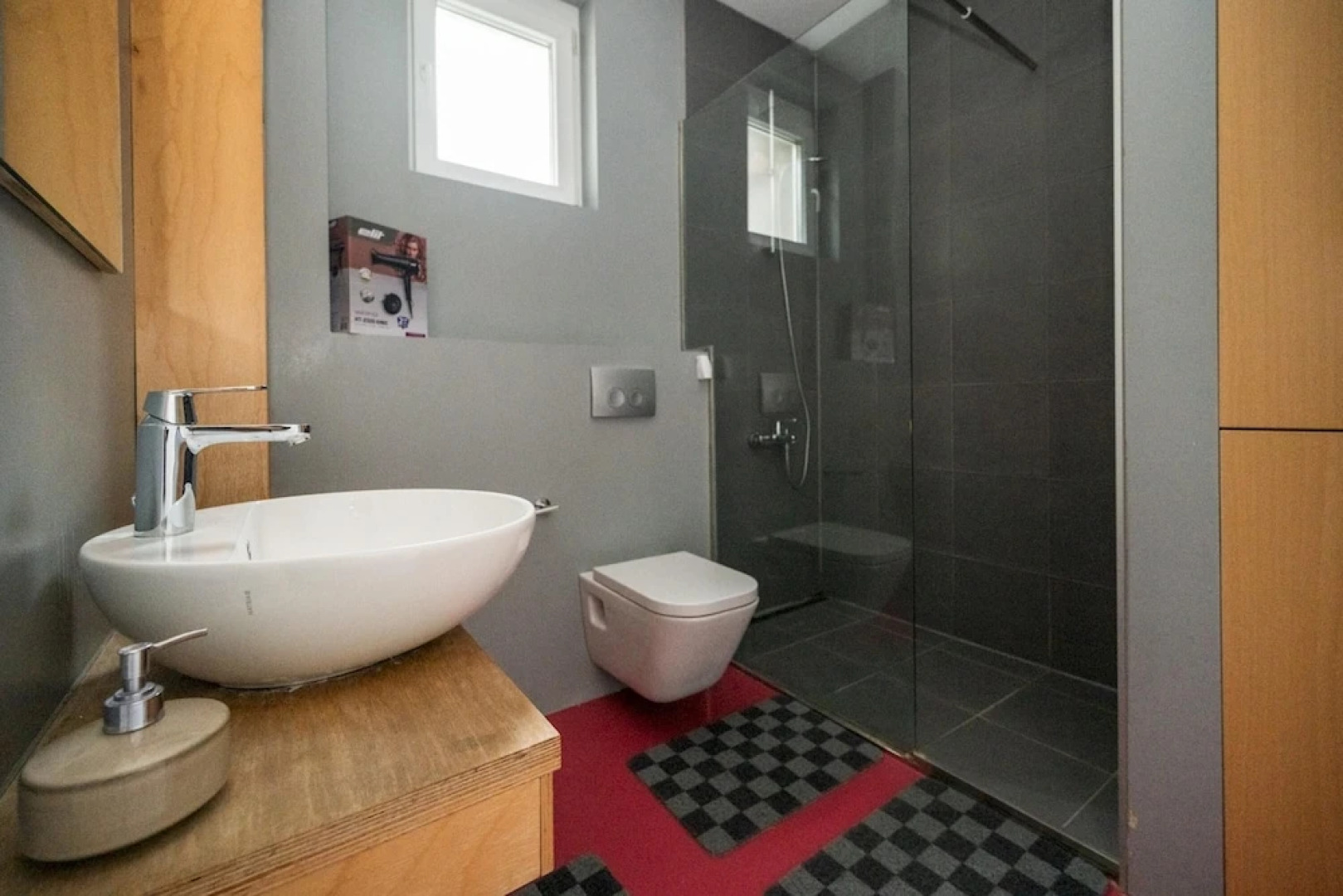 Design 1bdr Apartment With City View