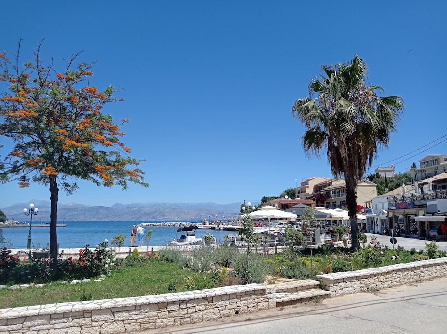 Solaris Methea Deluxe Suites