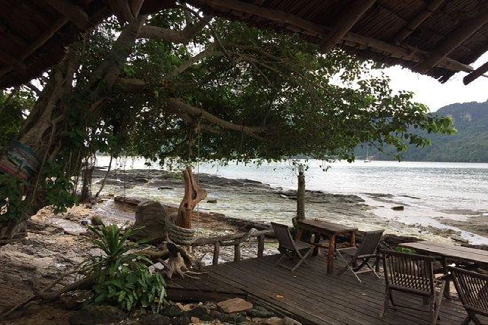 Phi Phi Sunset Bay Resort