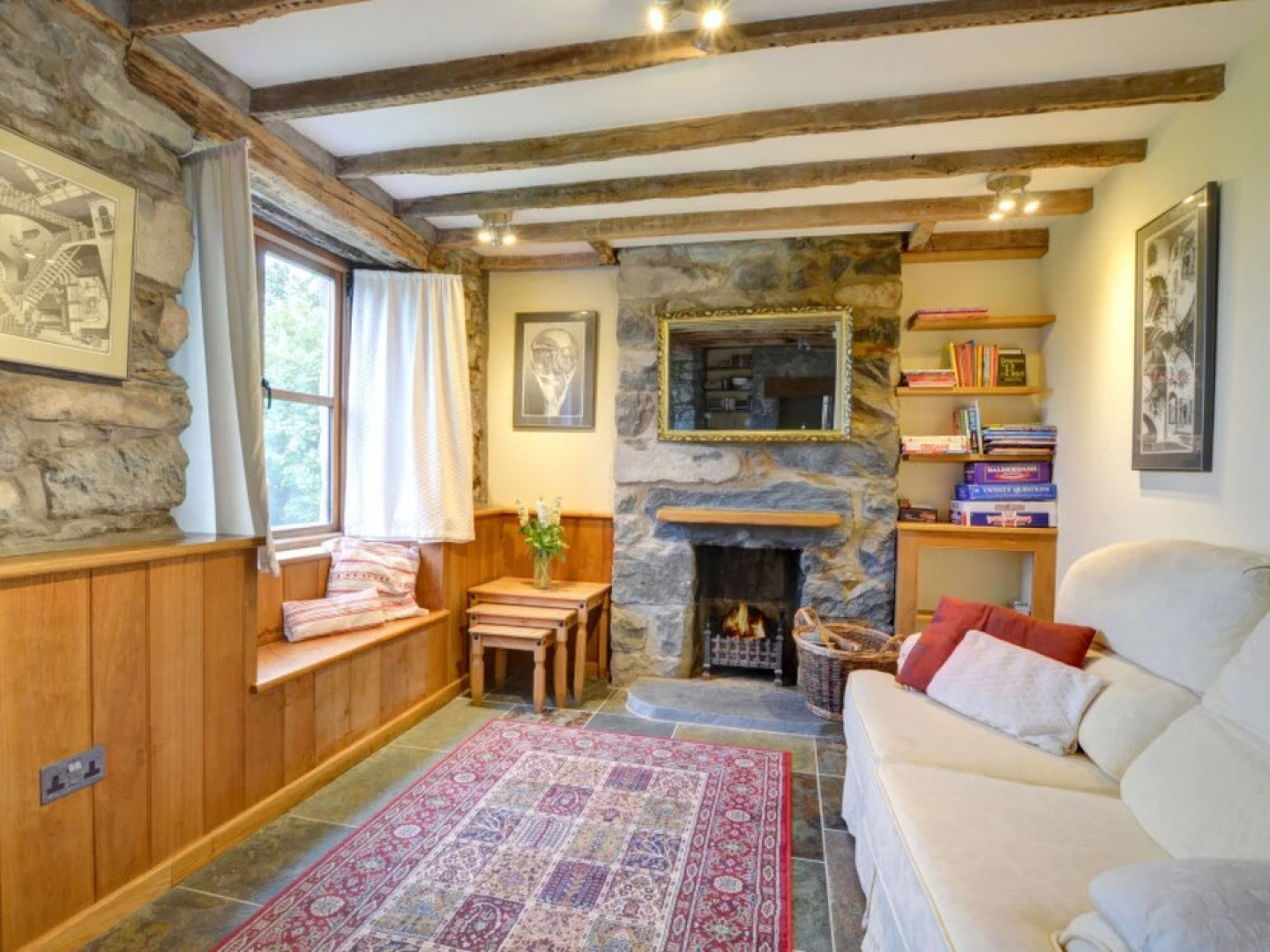 Holiday Home Hideaway