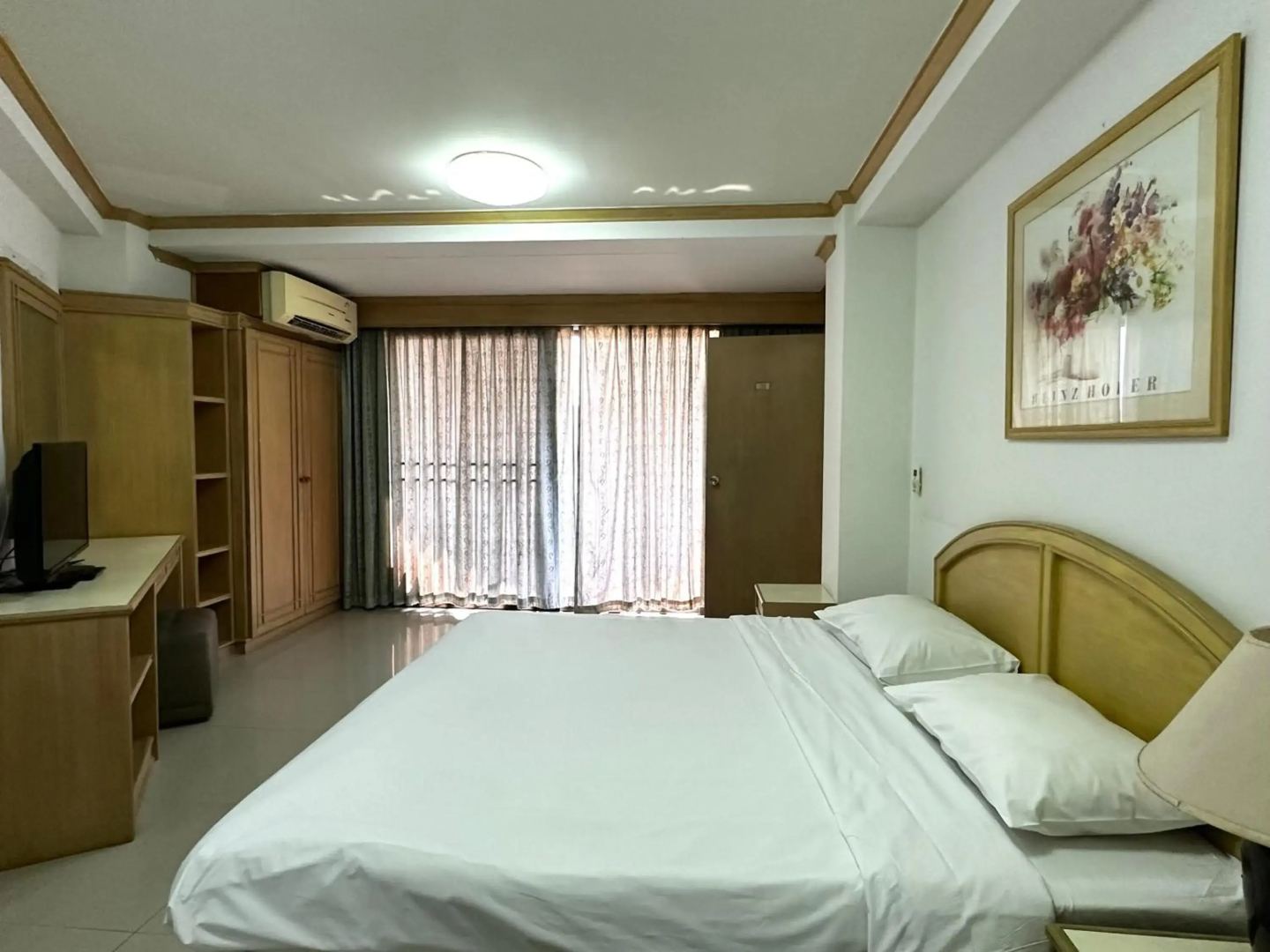 Garden Paradise Hotel & Serviced Apartment