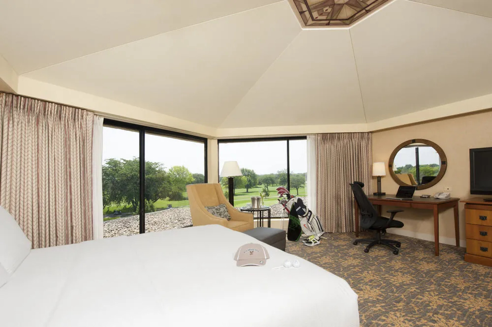 Hilton Chicago Indian Lakes Resort