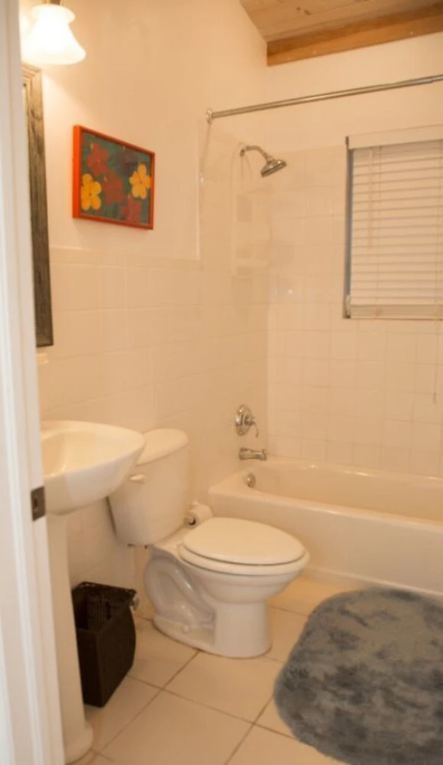 Dunn's House Harbour Island House With Pool