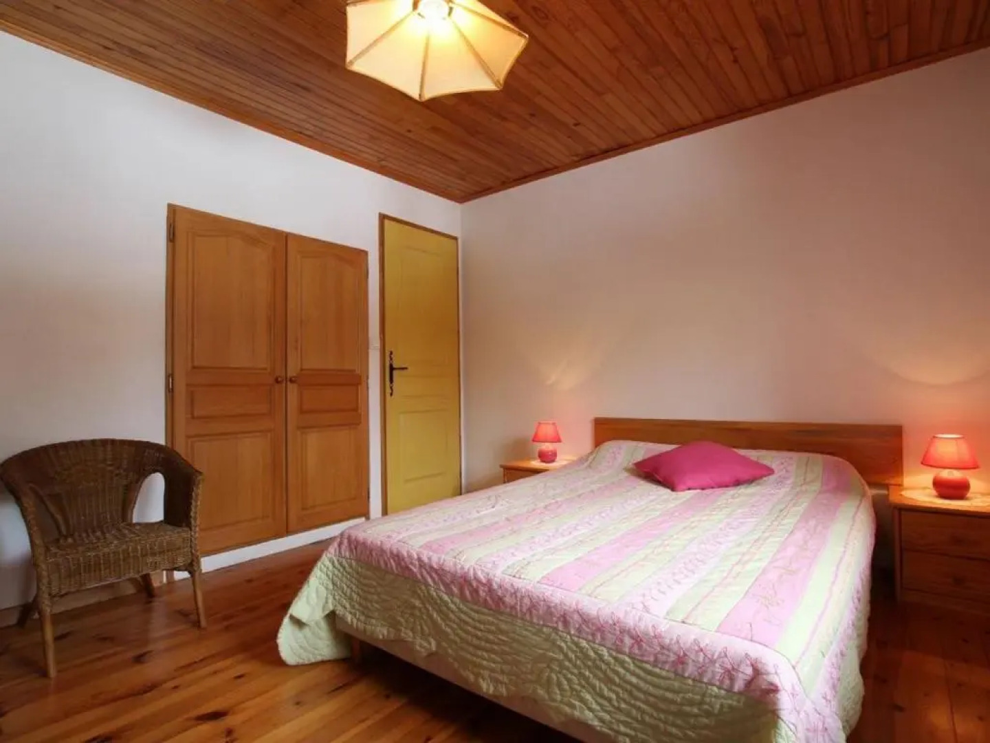 Gite Saint-Front, 4 pièces, 6 personnes - FR-1-582-267