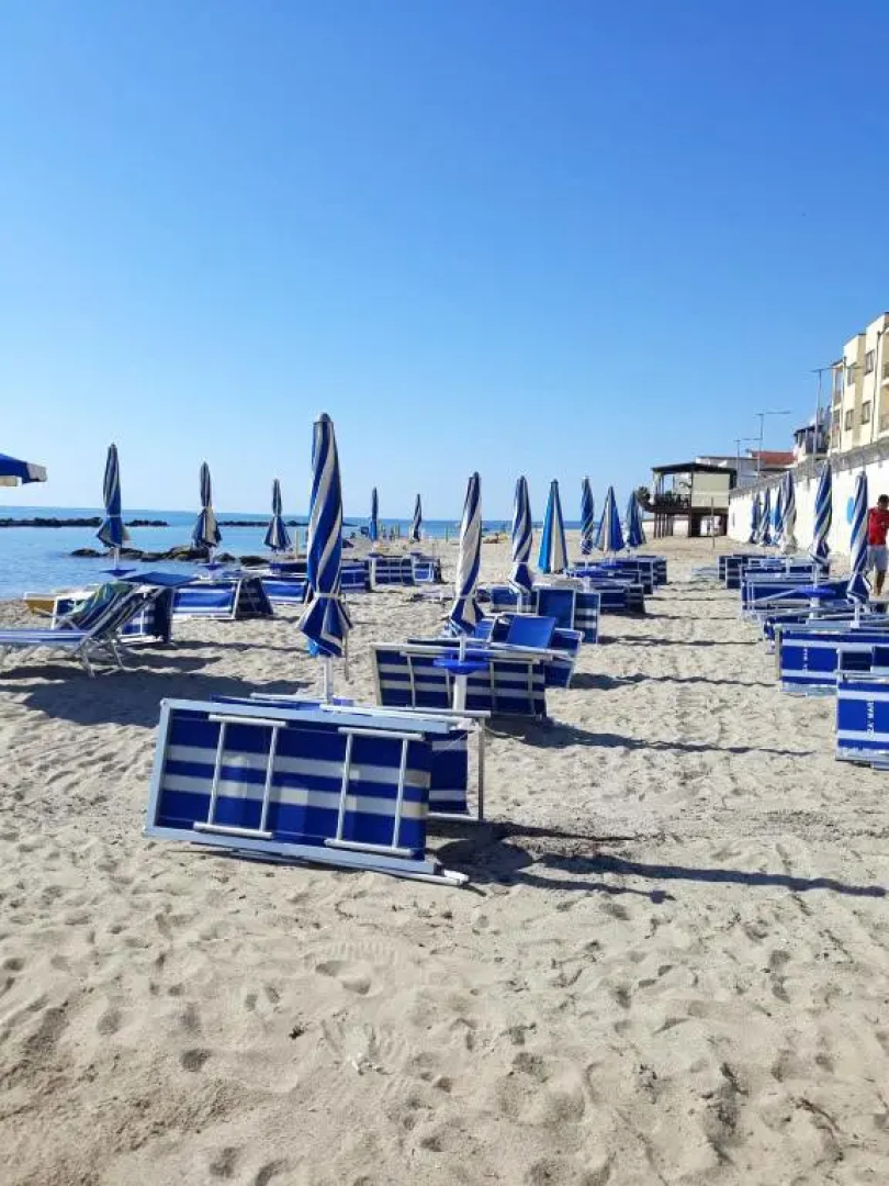 Apartment with 2 bedrooms in Torre Melissa with wonderful sea view furnished balcony and WiFi 300 m from the beach