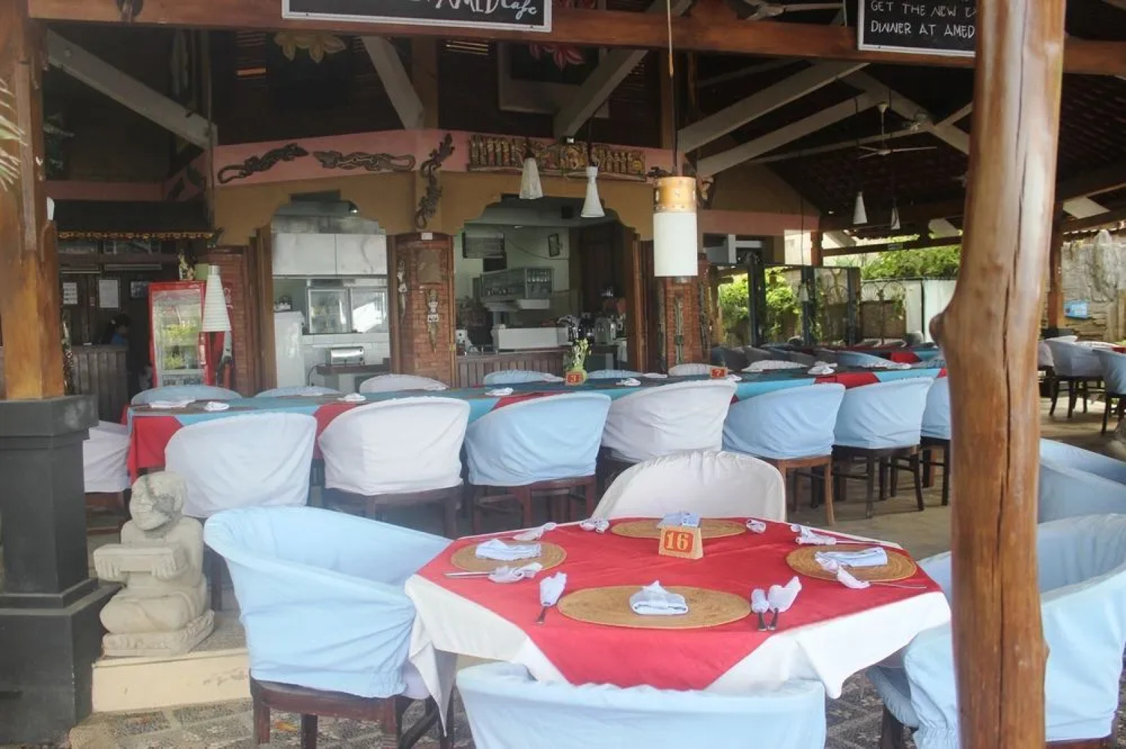 Amed Cafe & Hotel Kebun Wayan