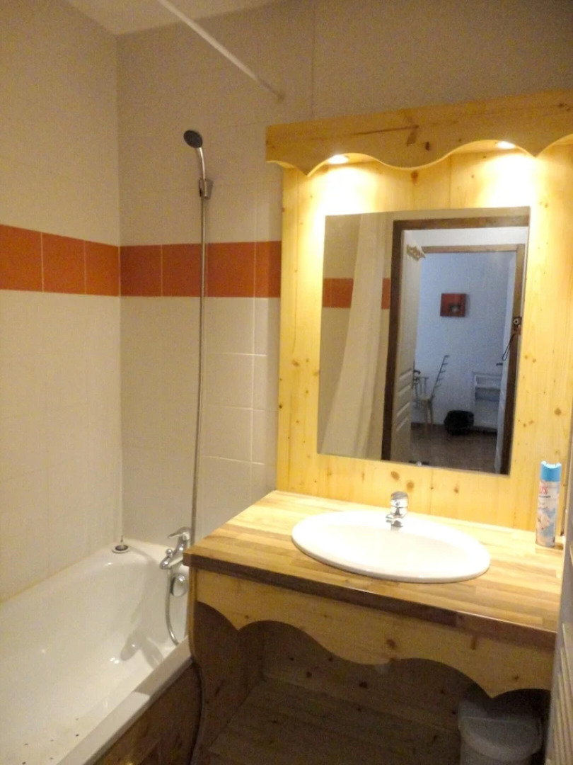 Apartment With one Bedroom in Orelle, With Wonderful Mountain View, Po