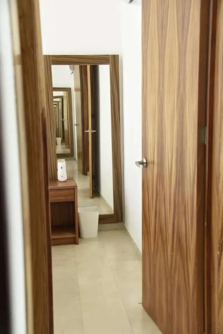 Hotel & Suites Punto Oriente