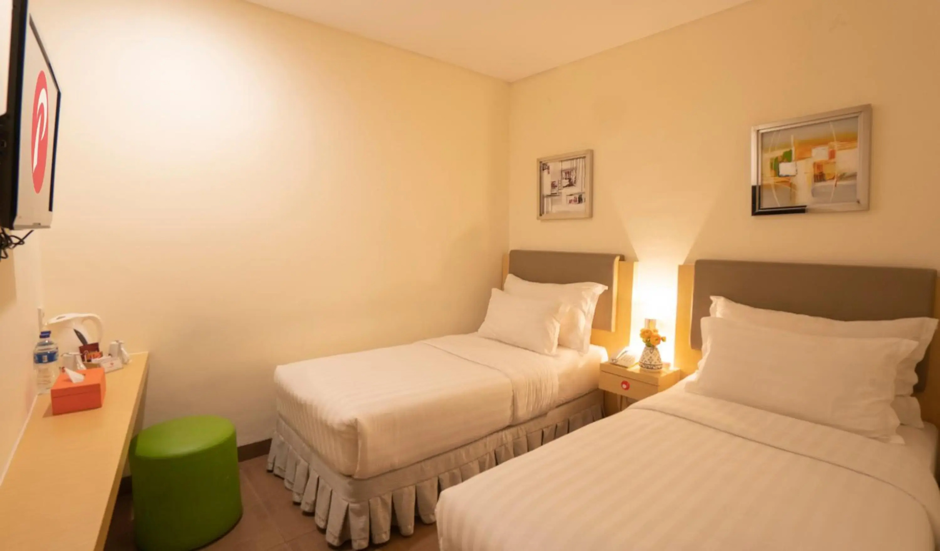 d'primahotel Airport Jakarta 1