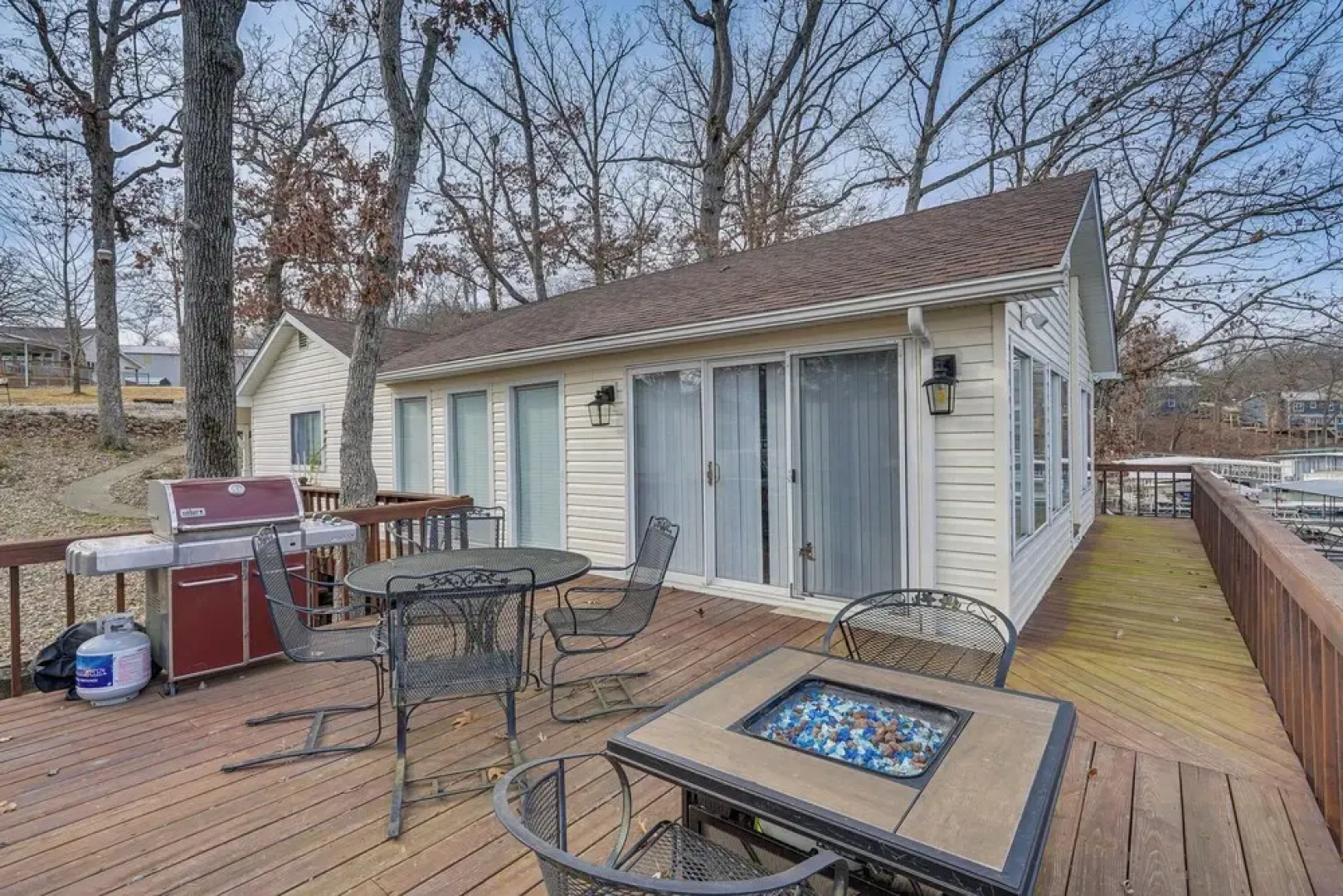 Private Dock: Lake of the Ozarks Hideaway!