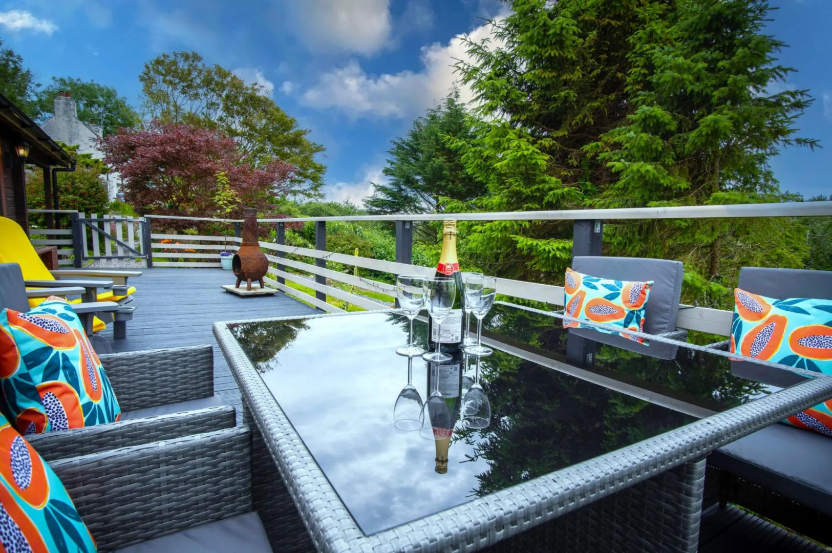 The Lodge At Sheepswalk Farm - 2 Bedroom Lodge - Stepaside