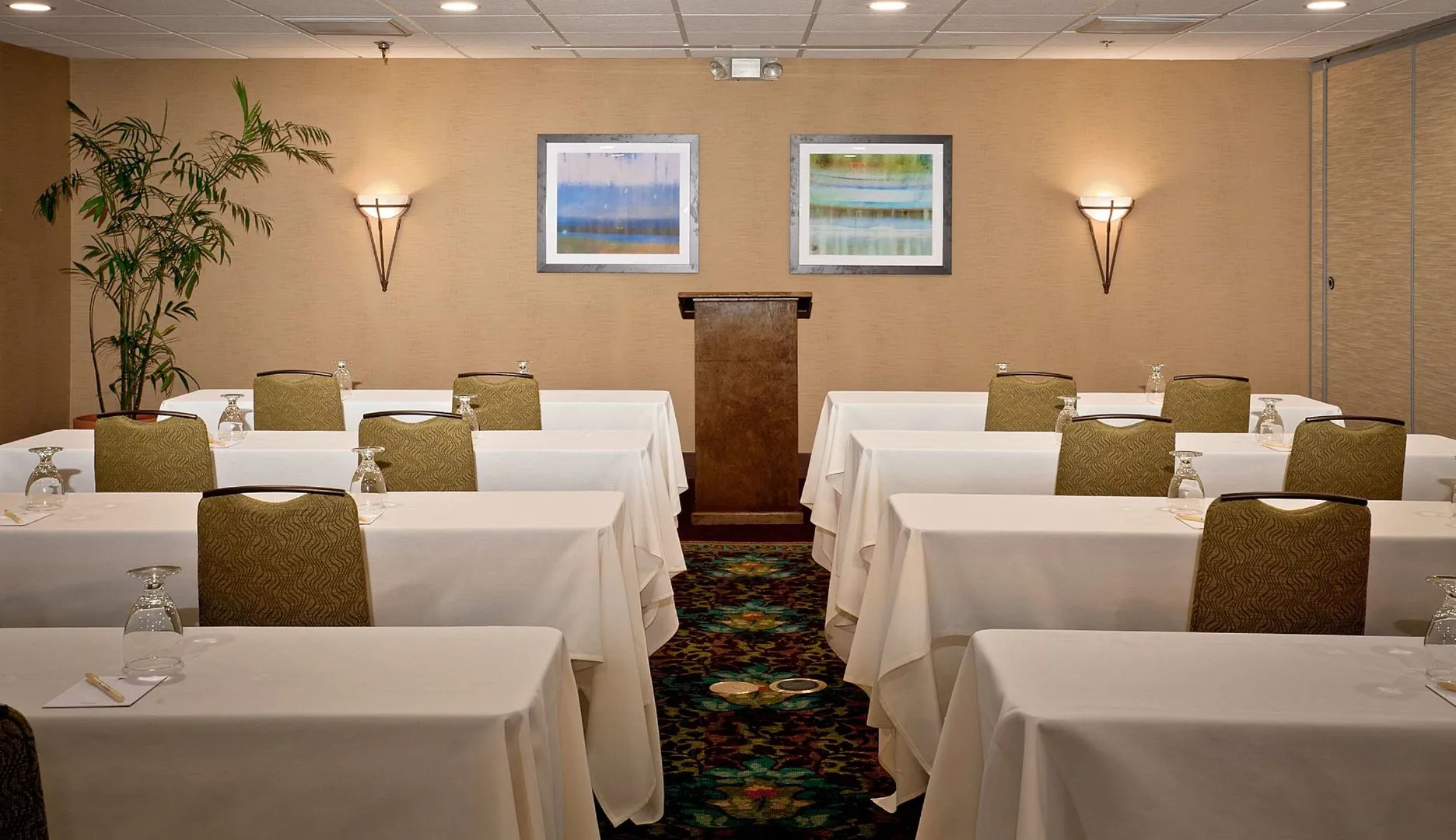 DoubleTree by Hilton Hotel Santa Fe