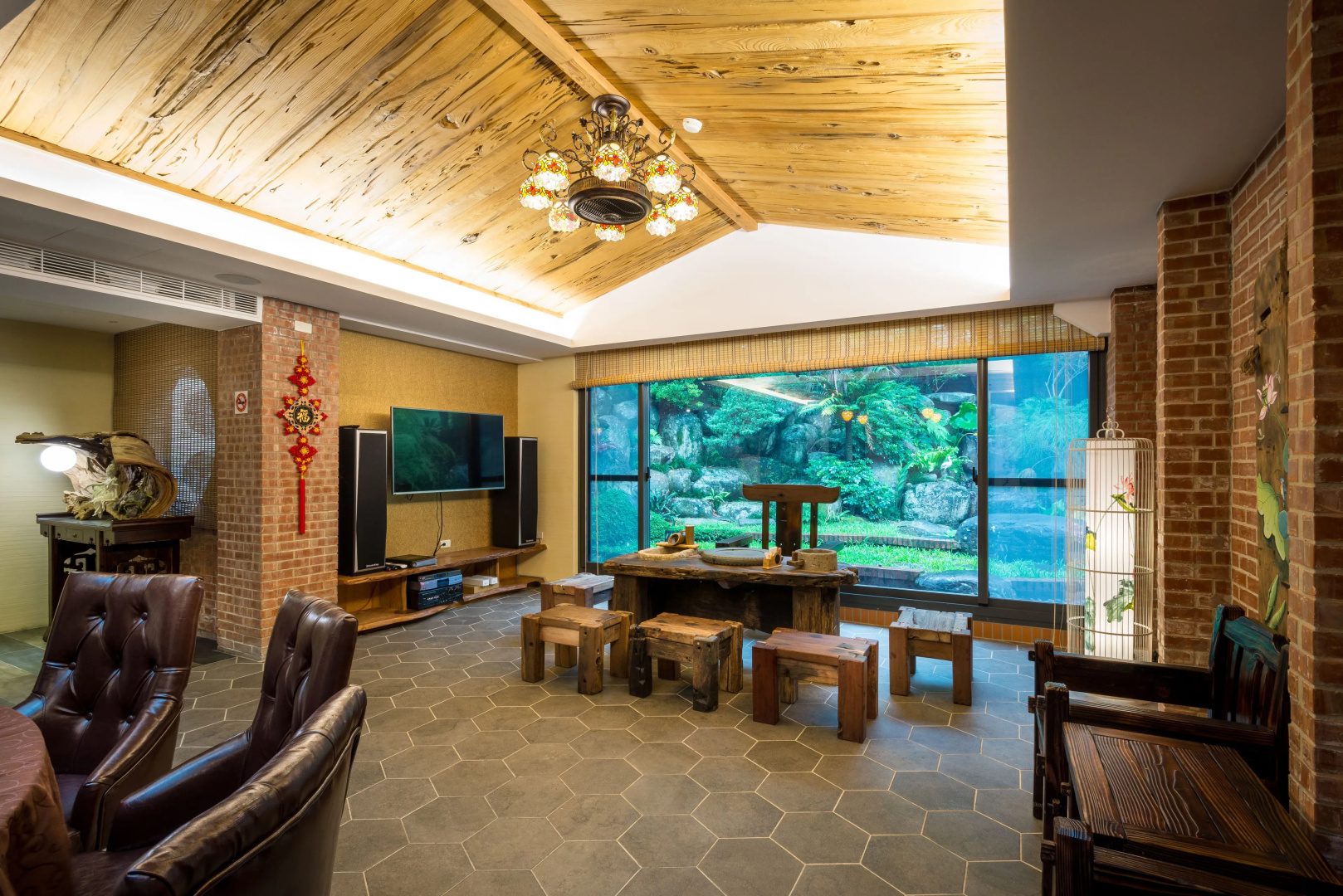 Cloudland Resort