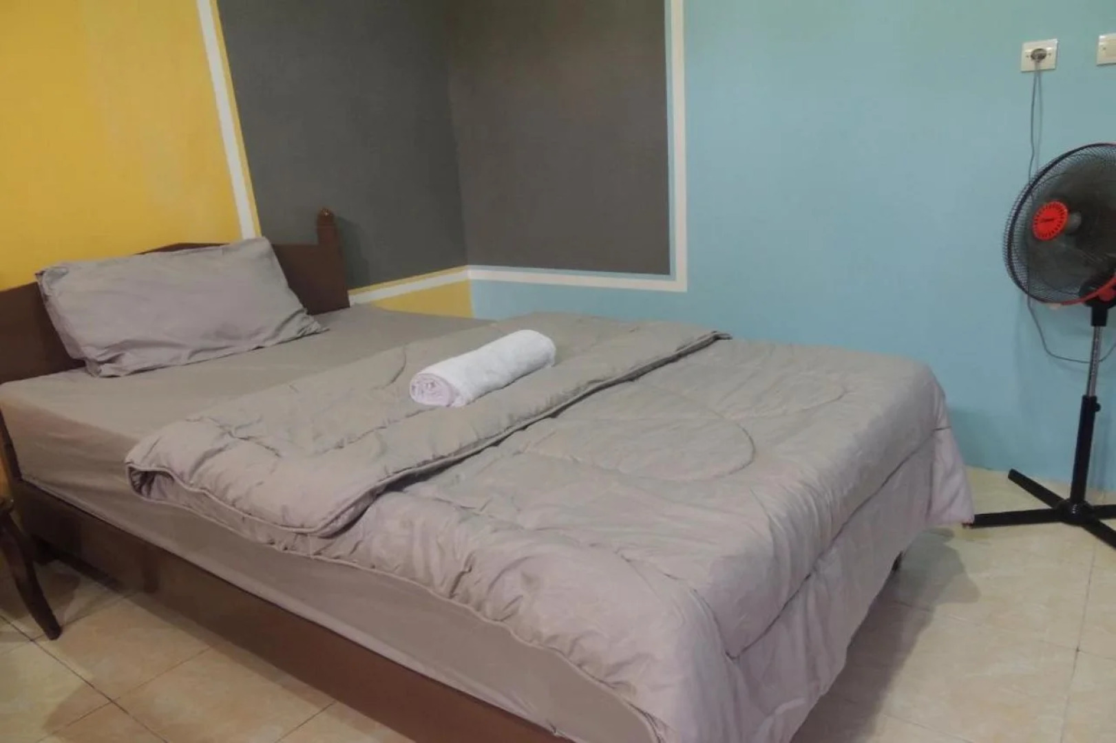 Penginapan Wardi Syariah Borobudur by Ndalem Beong