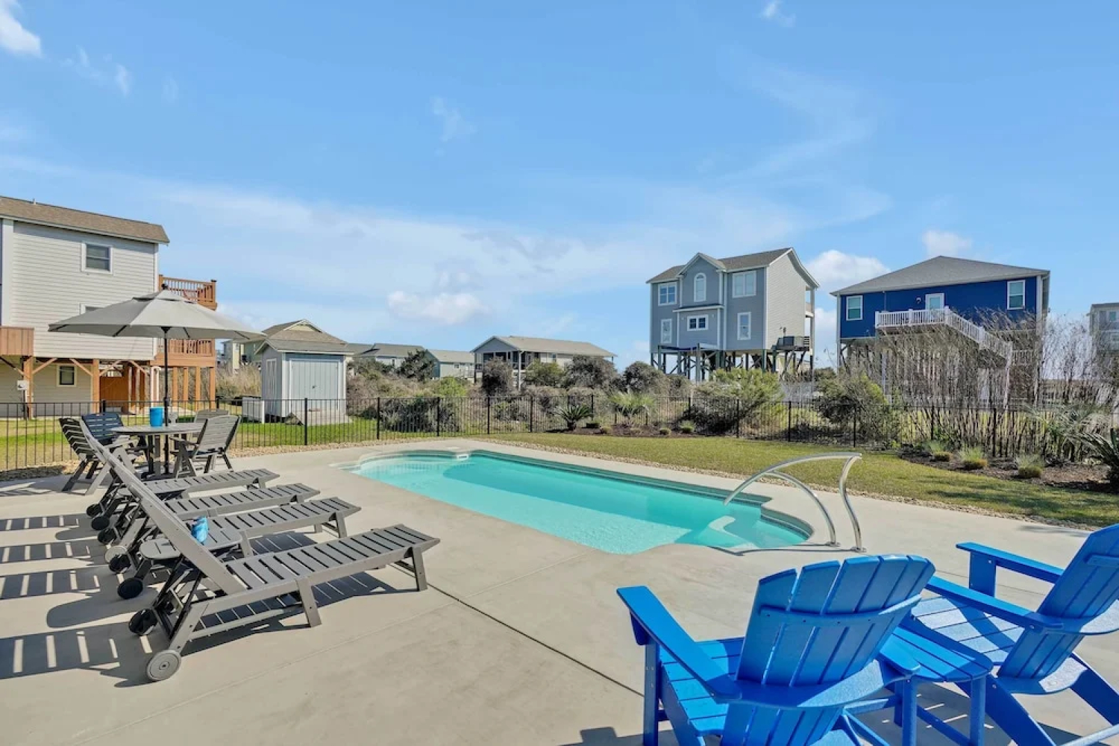 Oak Island Escape w/ Saltwater Pool, Walk to Beach