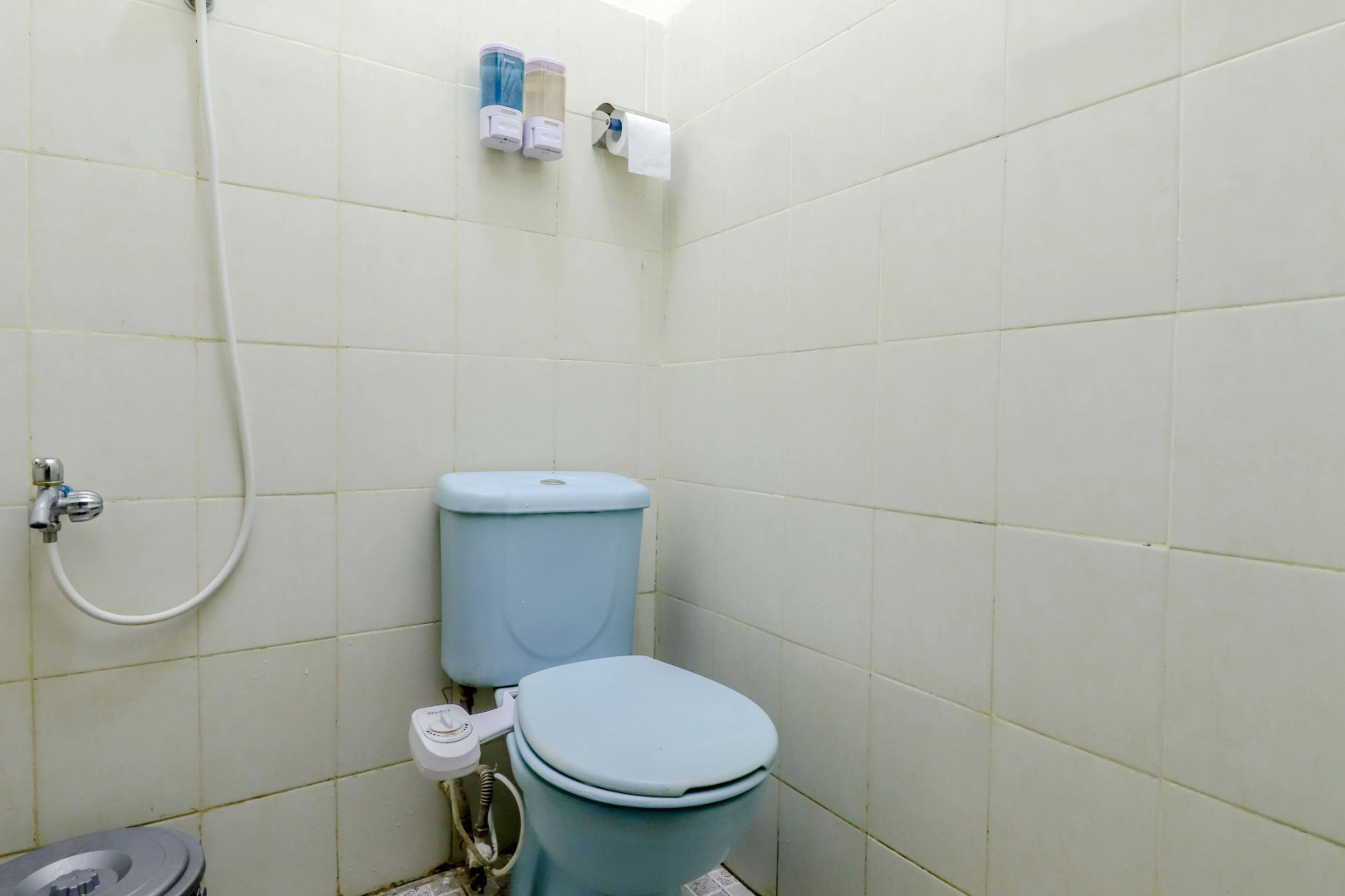 Bahagia Sederhana Home Stay - Hostel by ZUZU