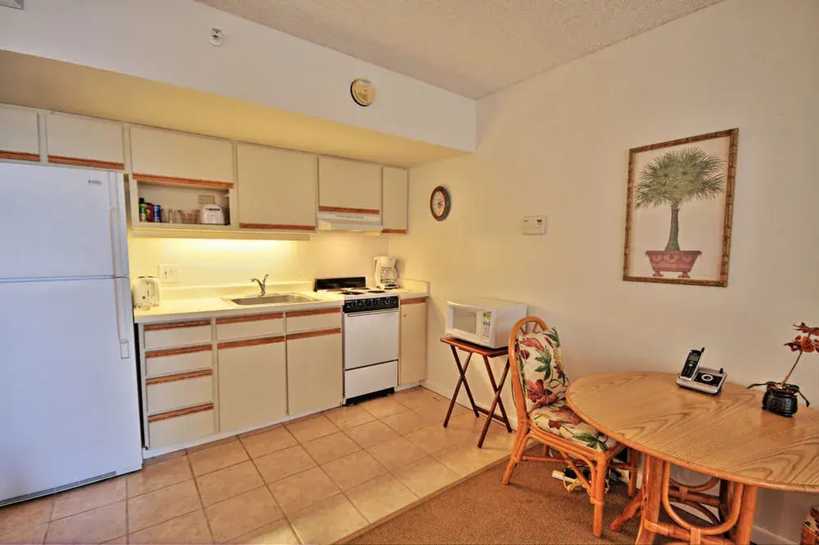 Ocean View Suite at Royal Kahana