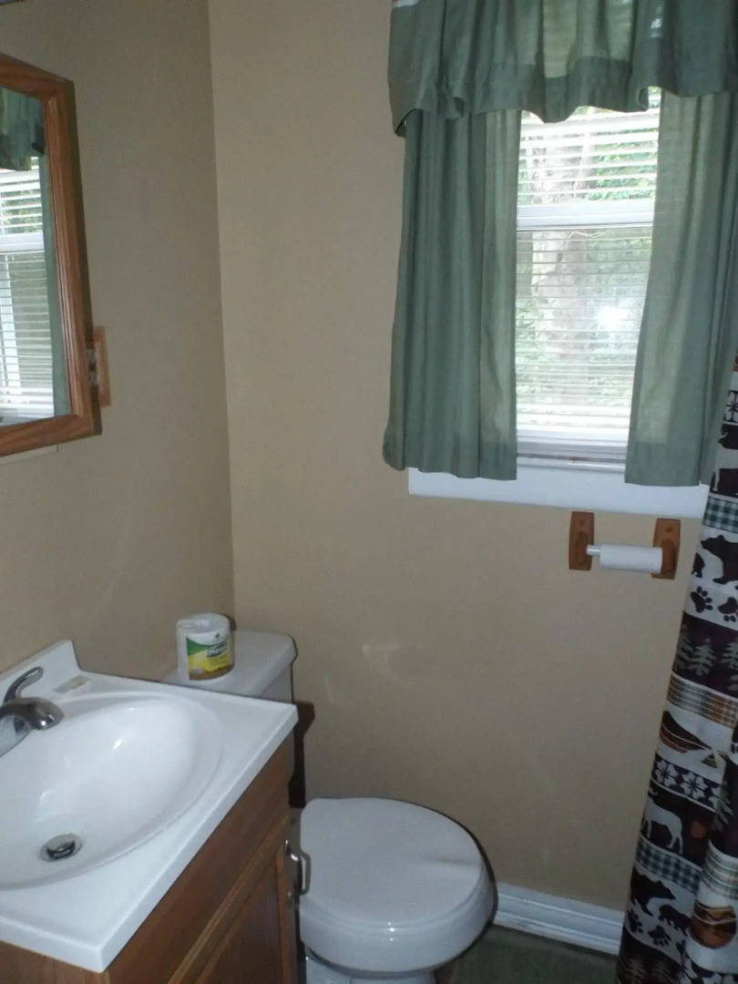 Hemlock Campground And Cottages