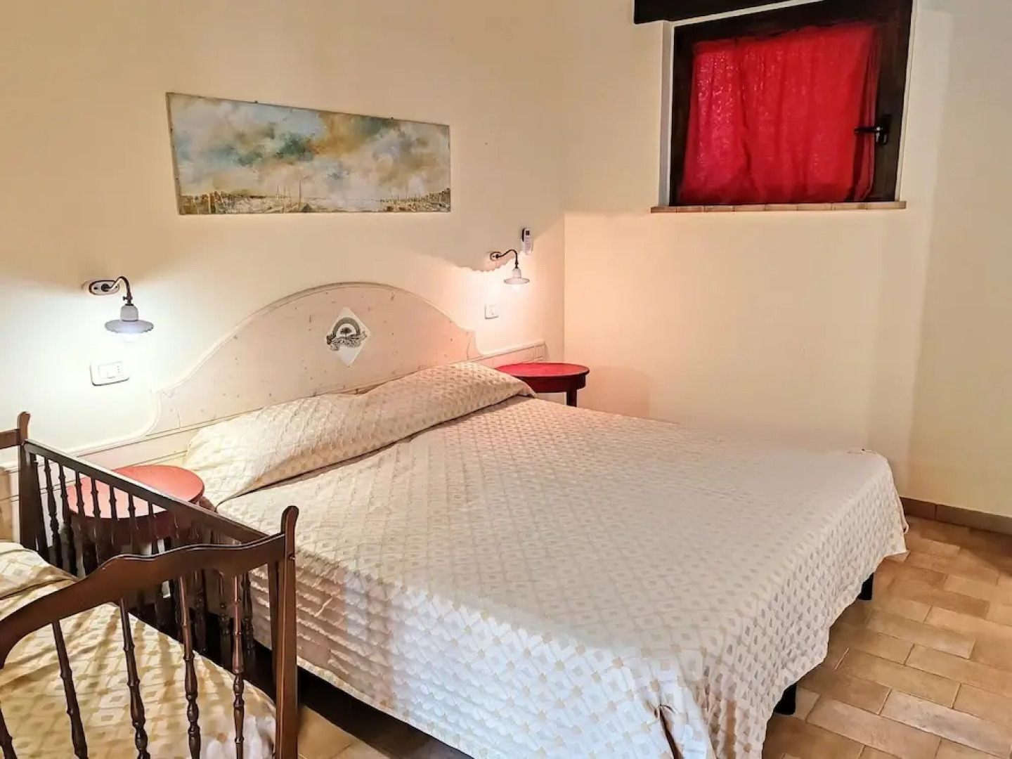 Farmhouse in Marche With Pool & Wine Tours