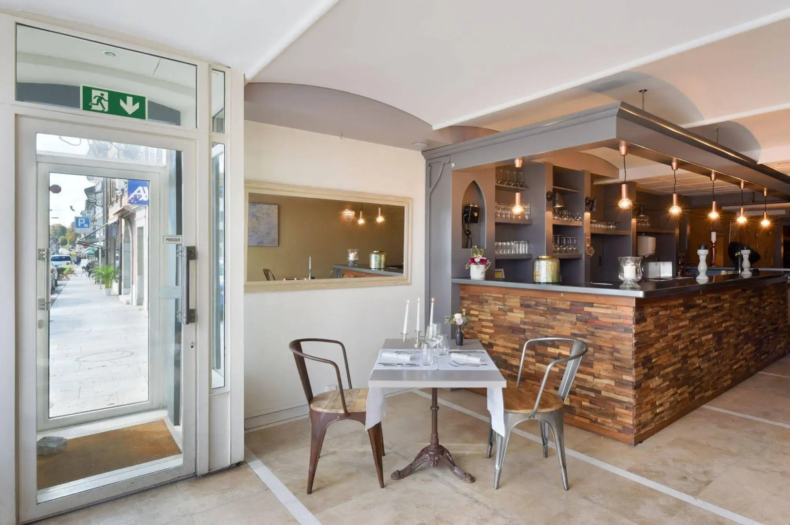 L'HÔTEL by Hostellerie du Château