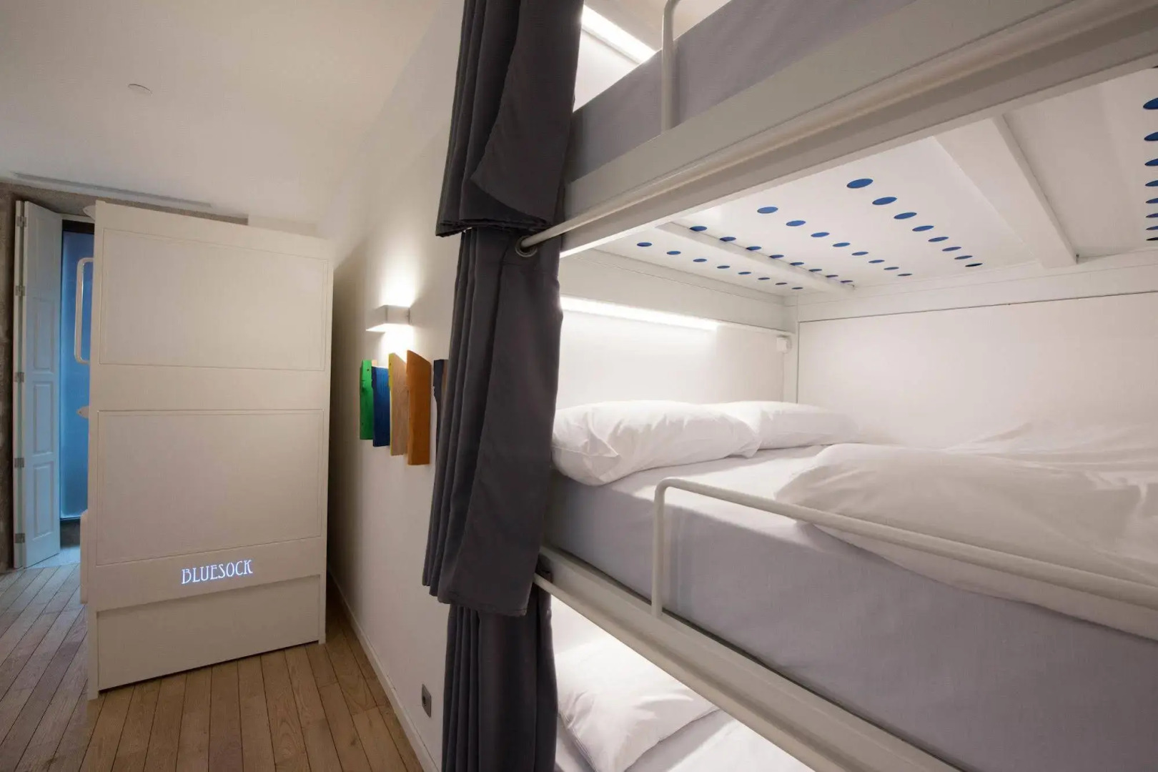 The Central House Porto Ribeira - Hostel