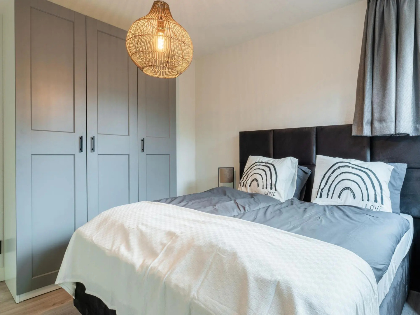 Cosy Holiday Home in Soesterberg With hot tub