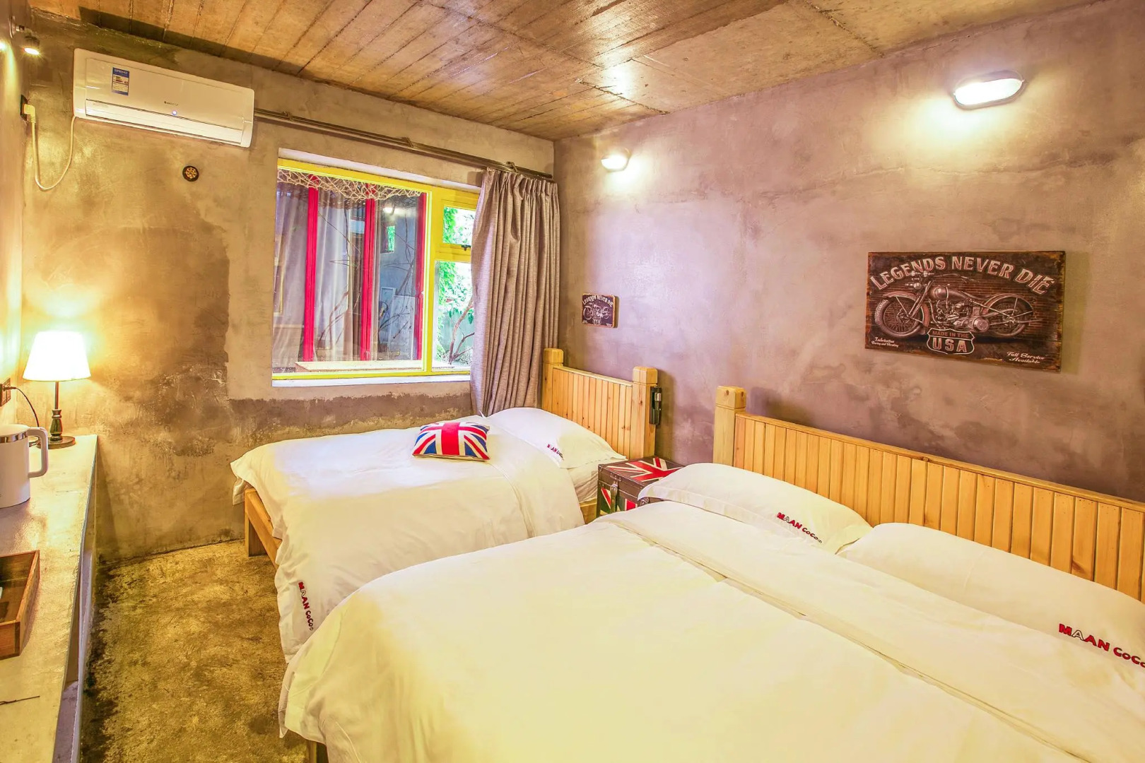 JiaoChangWei Maan CoCo Travelling With Hotel