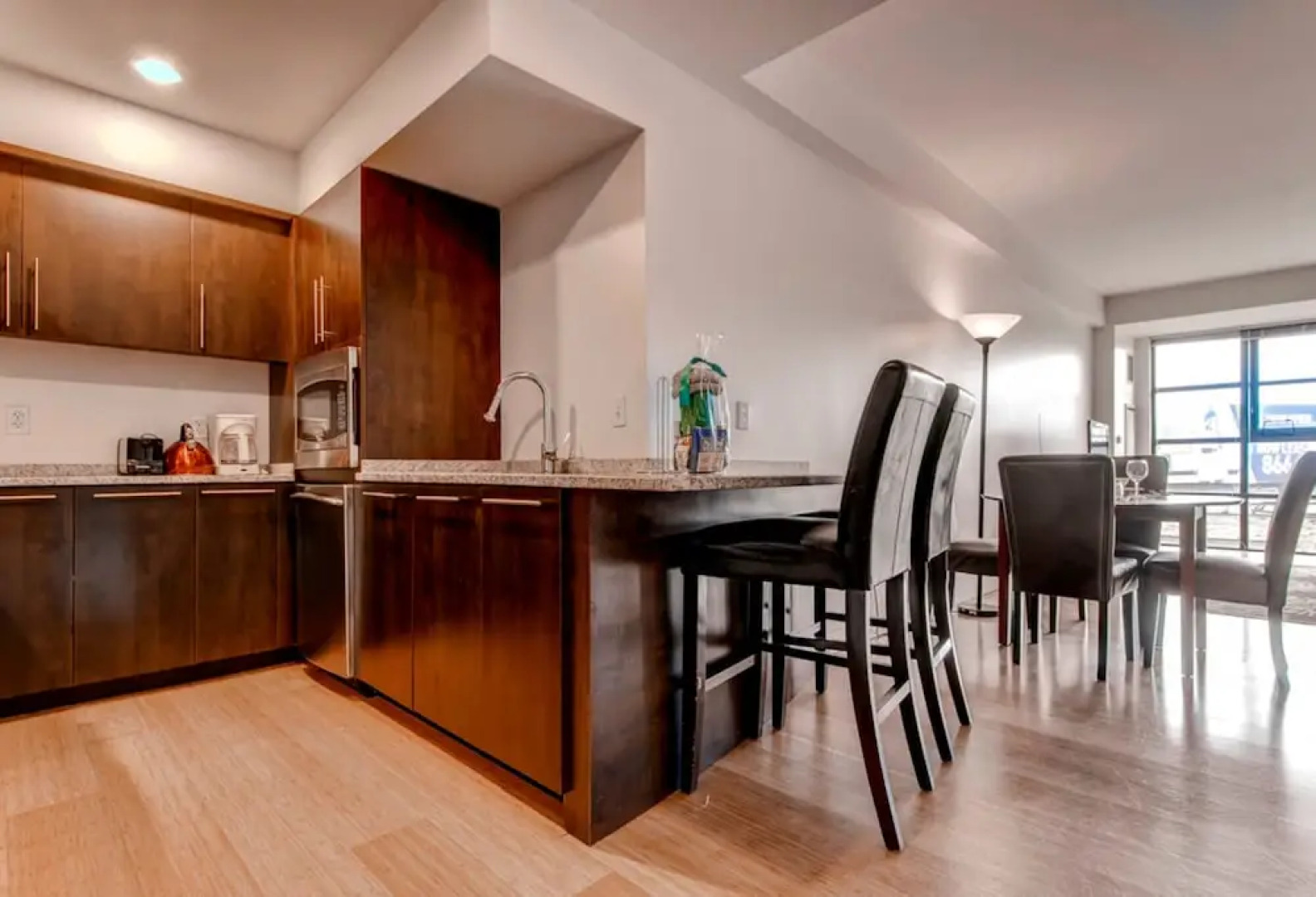 Global Luxury Apartments near Mill River Park