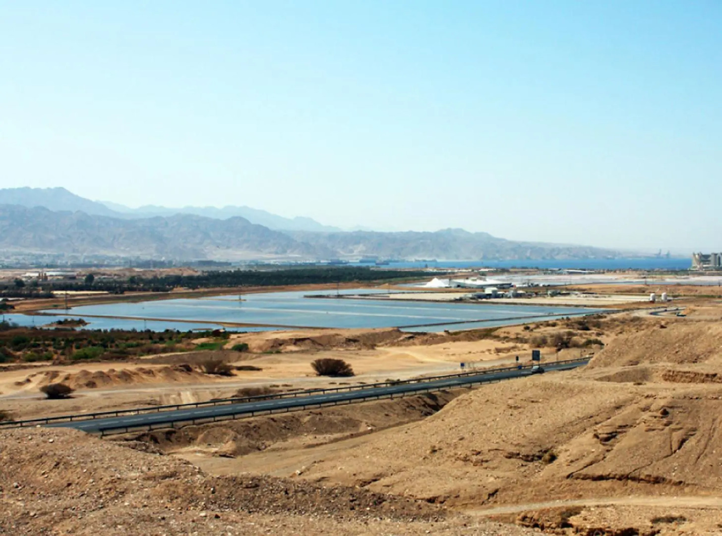 Lotan Desert Travel Hotel