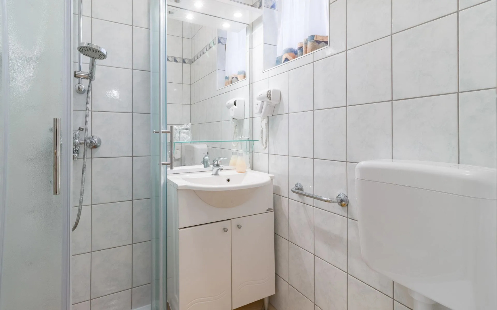 Apartment Escape - 20 m from sea: Yellow Medulin, Istria