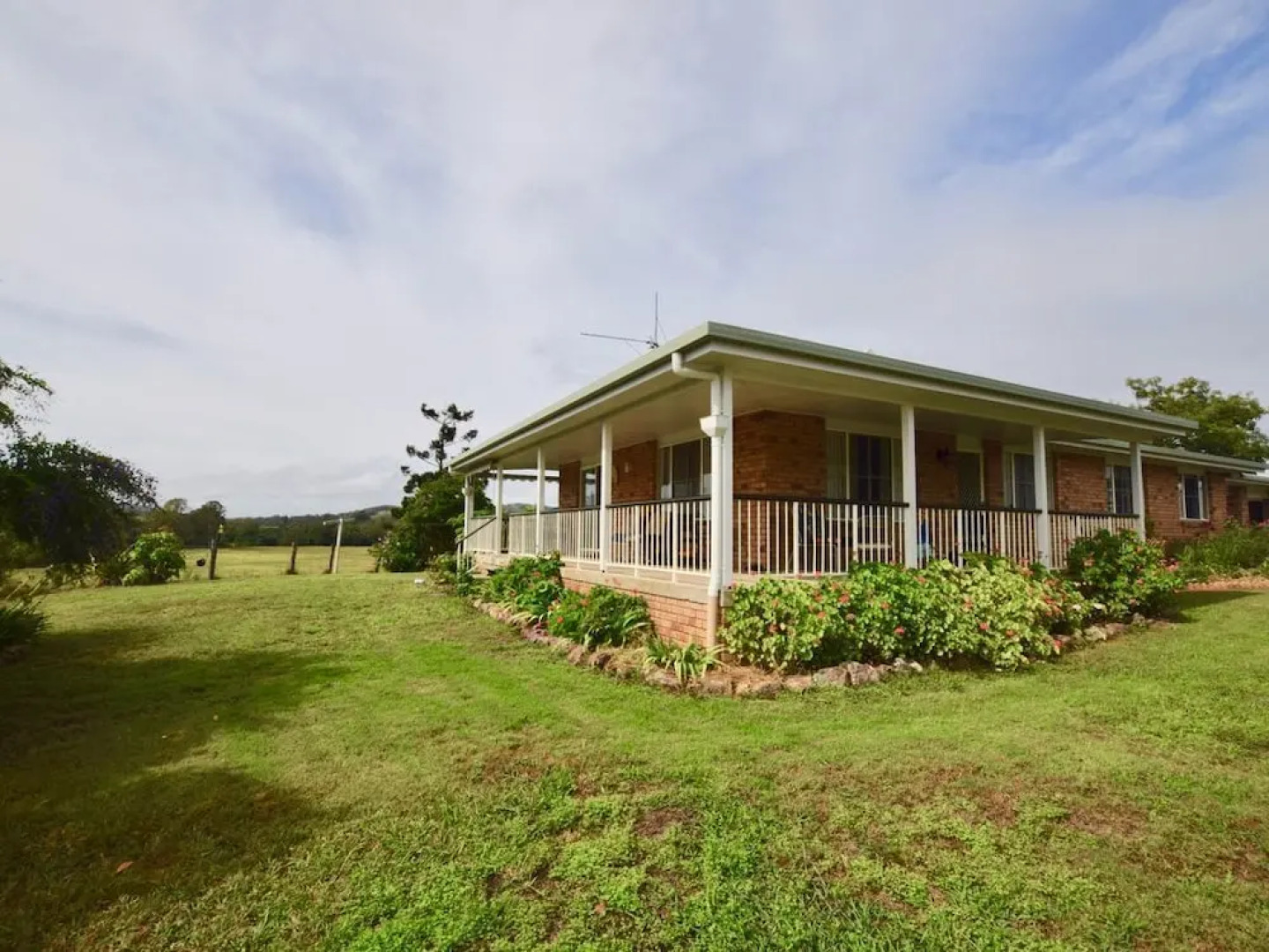 Country Breeze Farm Stay